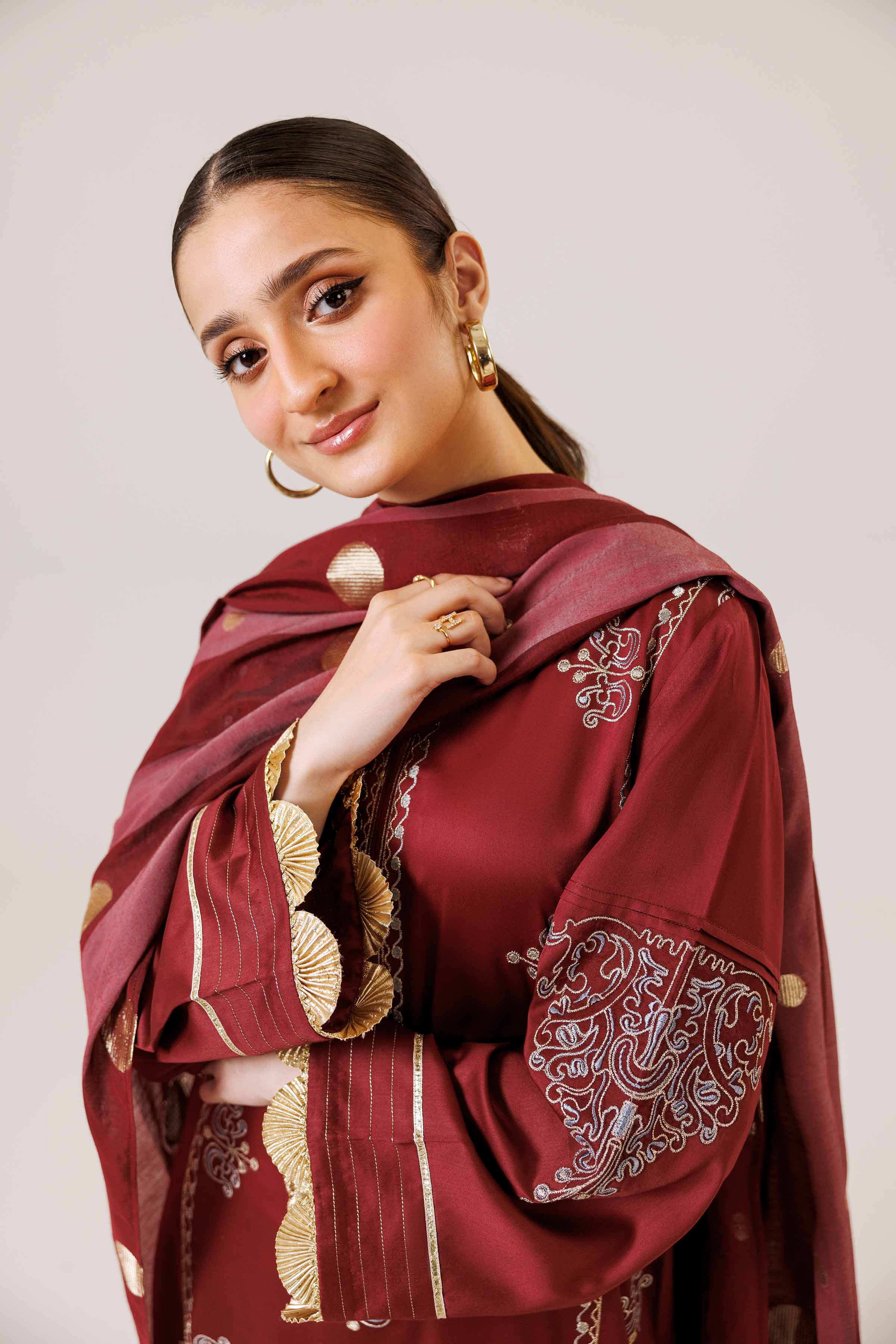 3 Piece - Embroidered Suit - 42401798