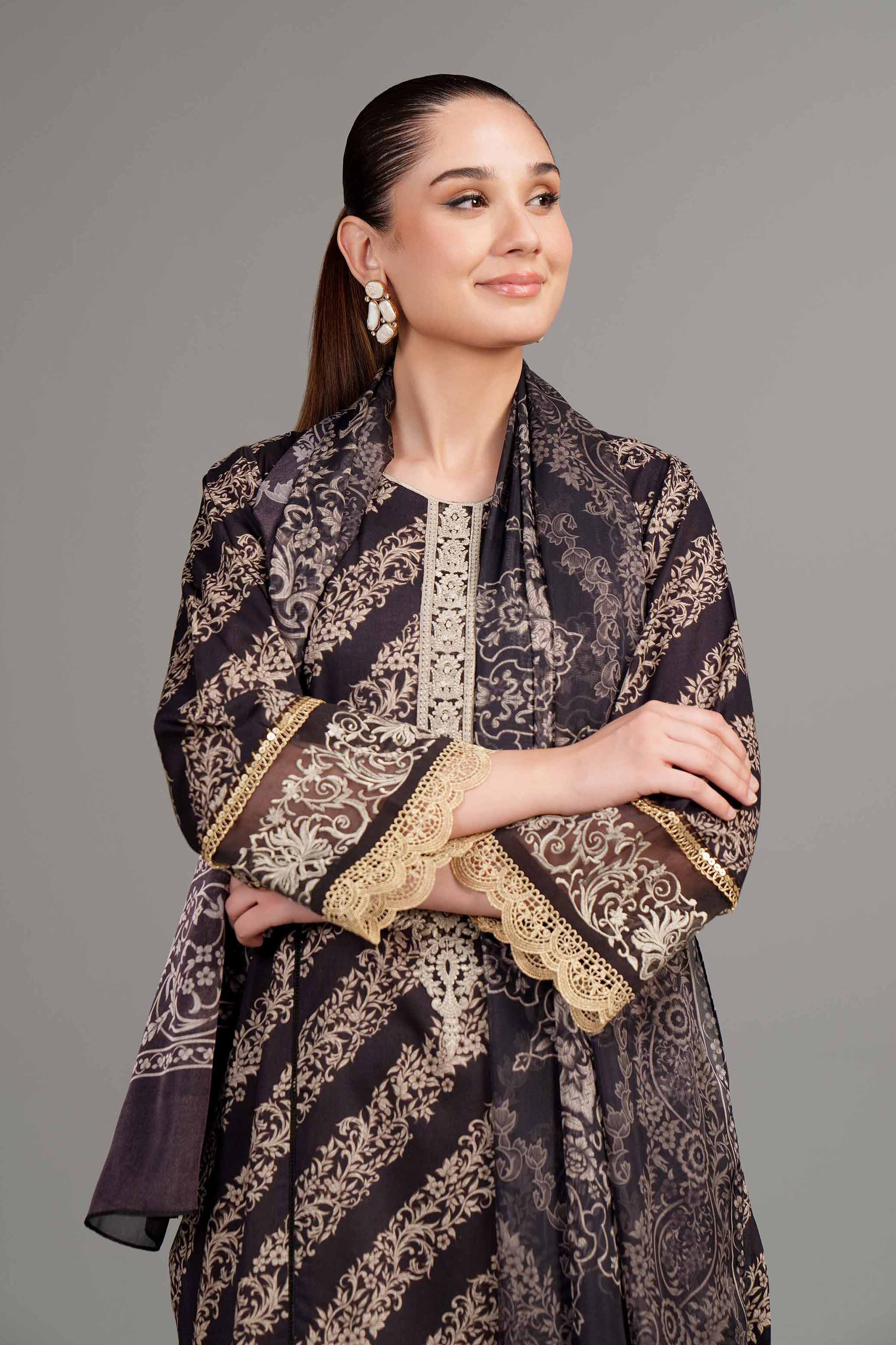 2 Piece -  Digital Printed Embroidered Suit - 42401948