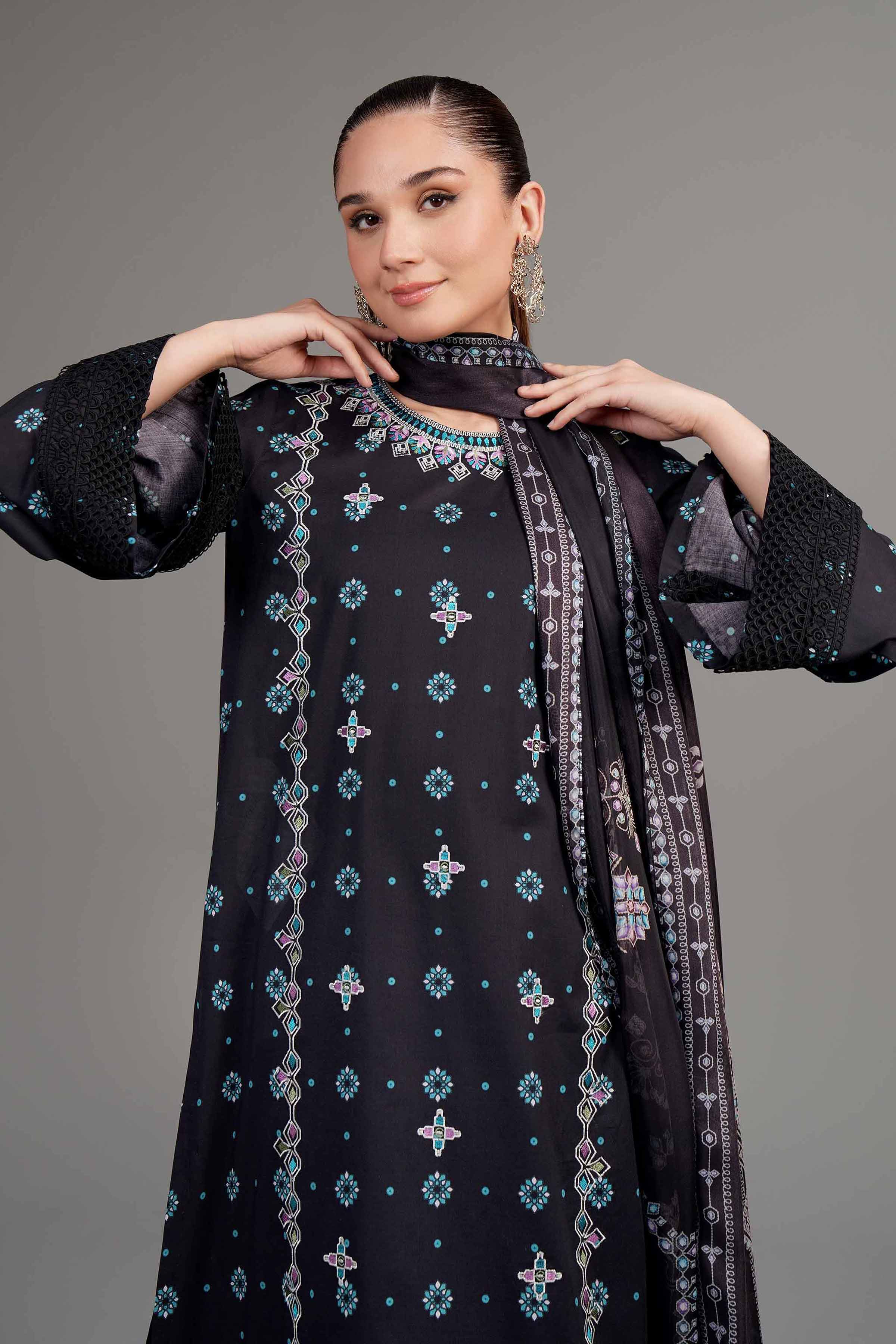 2 Piece - Printed Embroidered Suit - 42401953