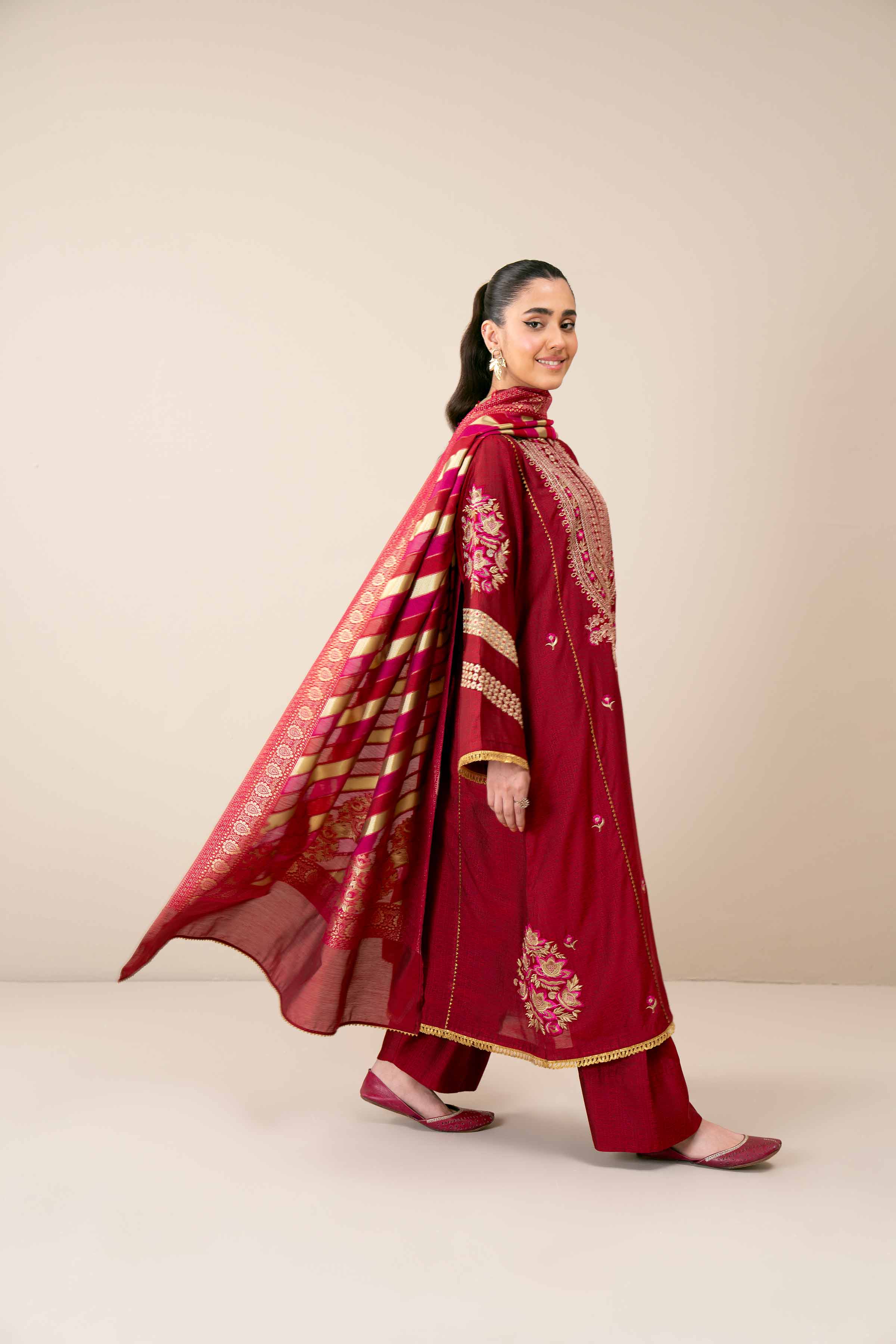 3 Piece - Yarn Dyed Embroidered Suit - 42401981
