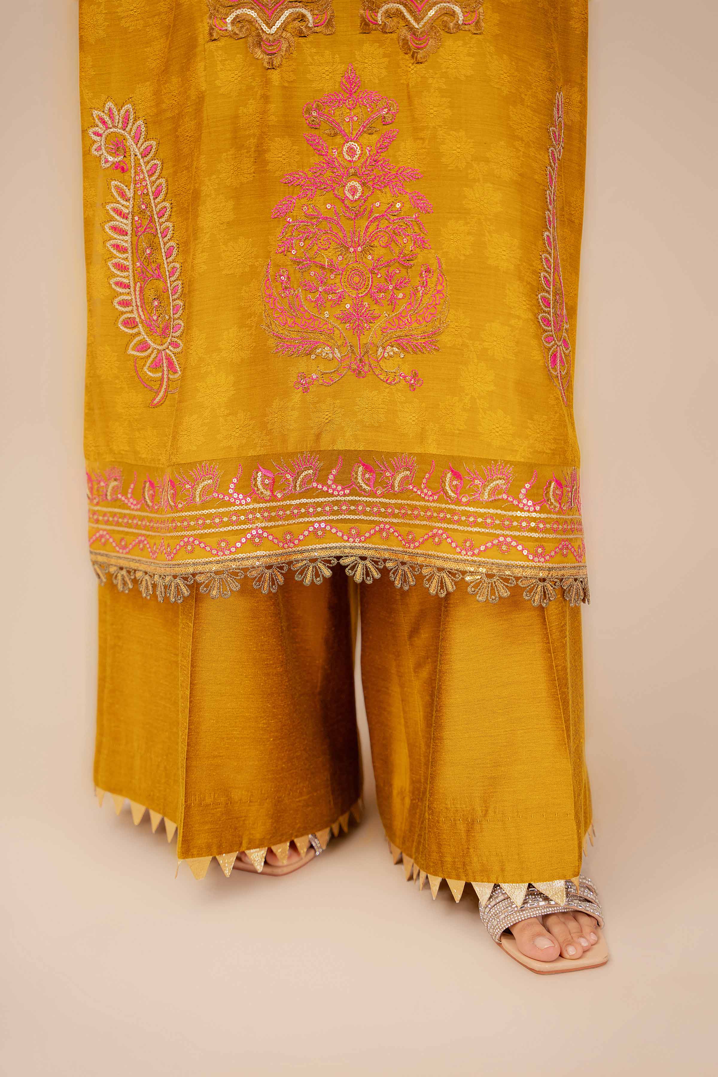 3 Piece - Yarn Dyed Embroidered Suit - 42401982
