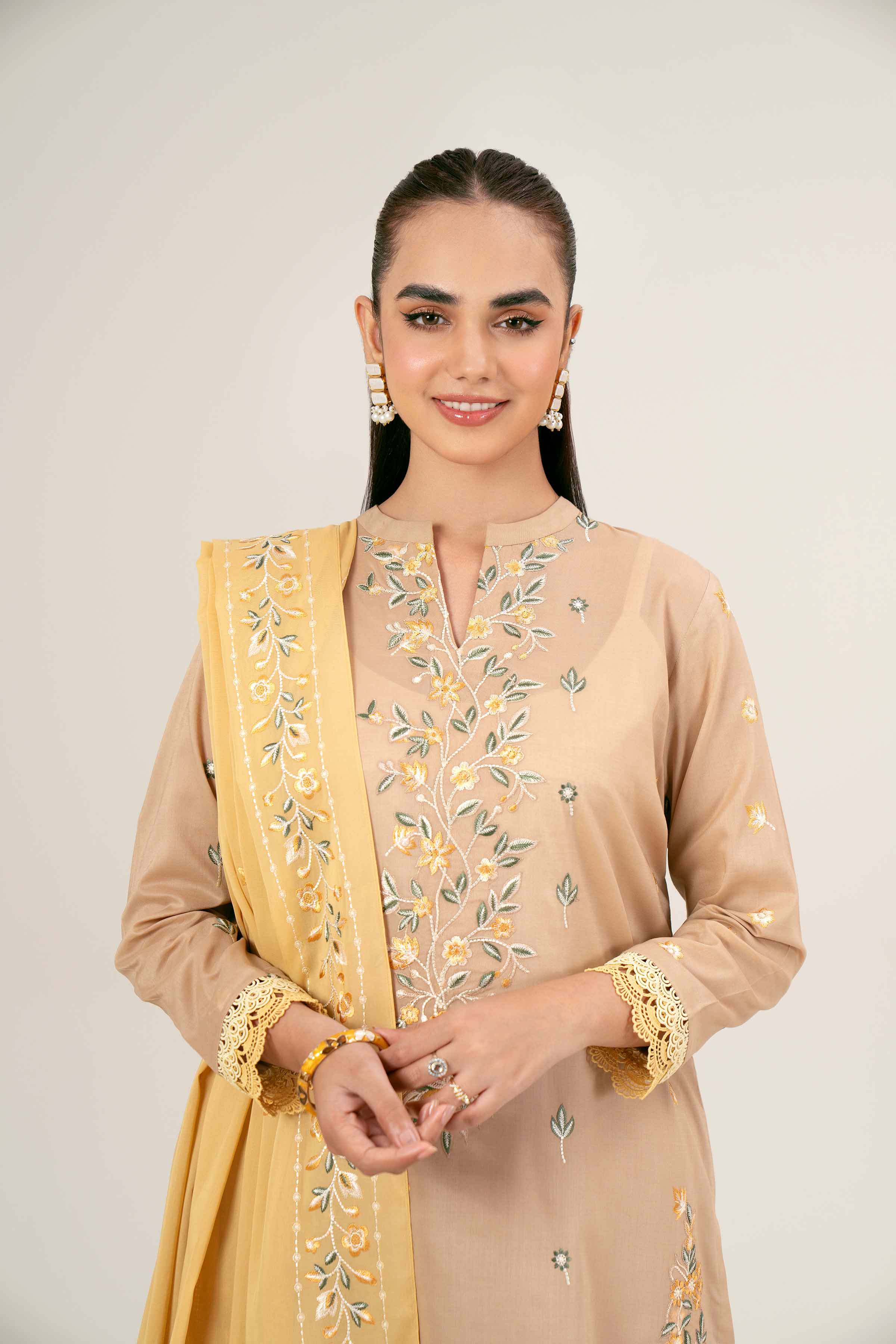 3 Piece - Embroidered Suit - 42401995