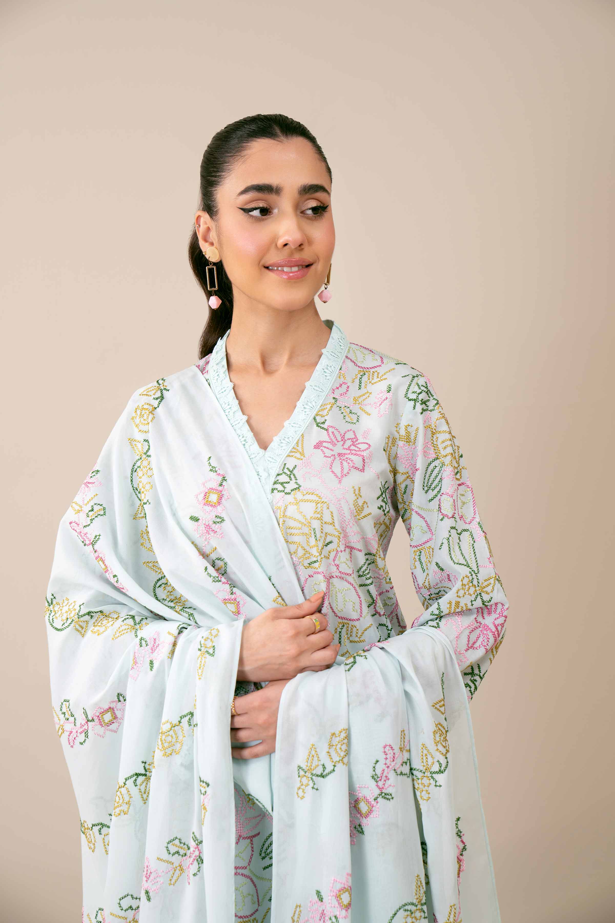 3 Piece - Embroidered Suit - 42402003