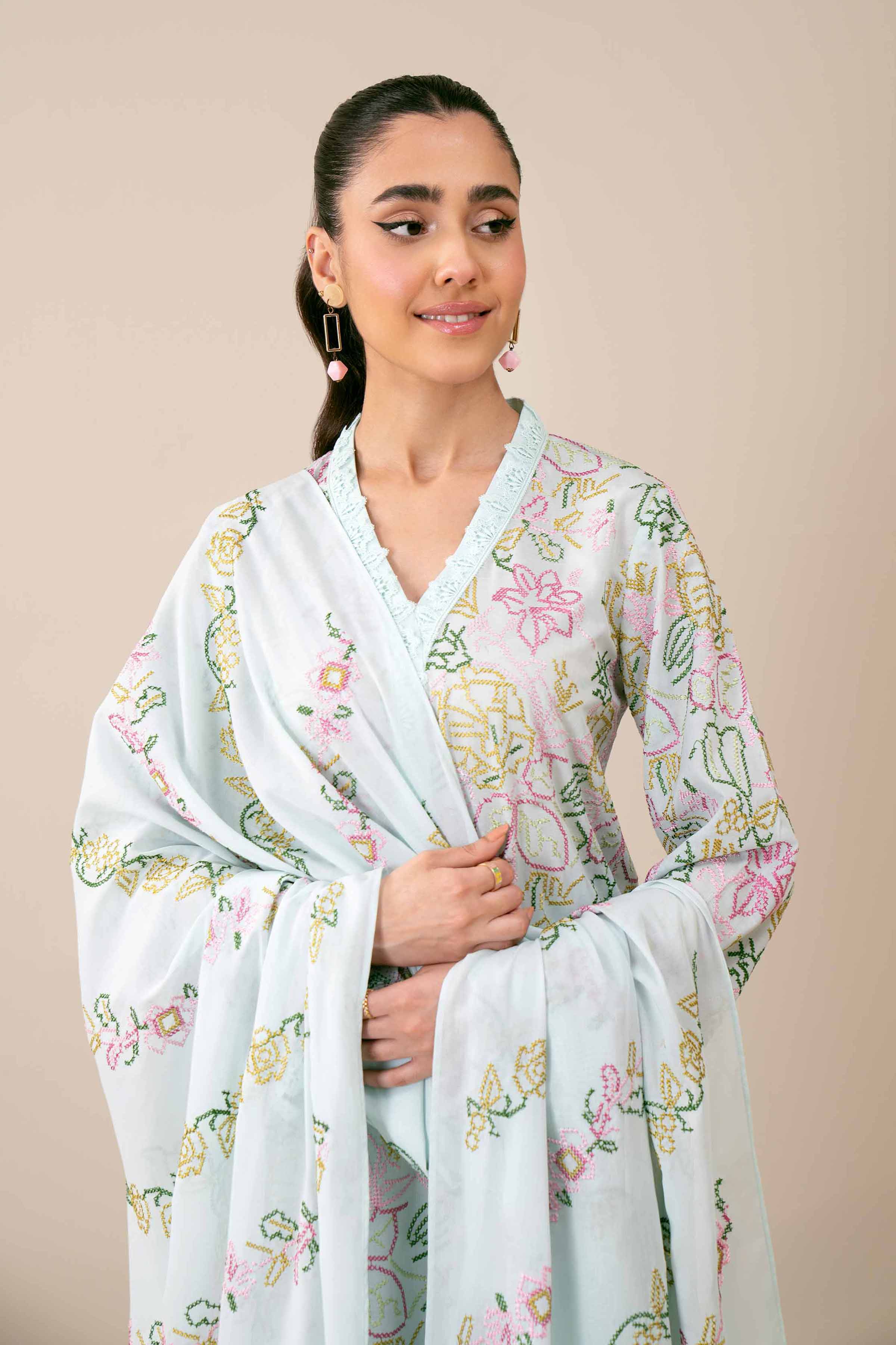 3 Piece - Embroidered Suit - 42402003