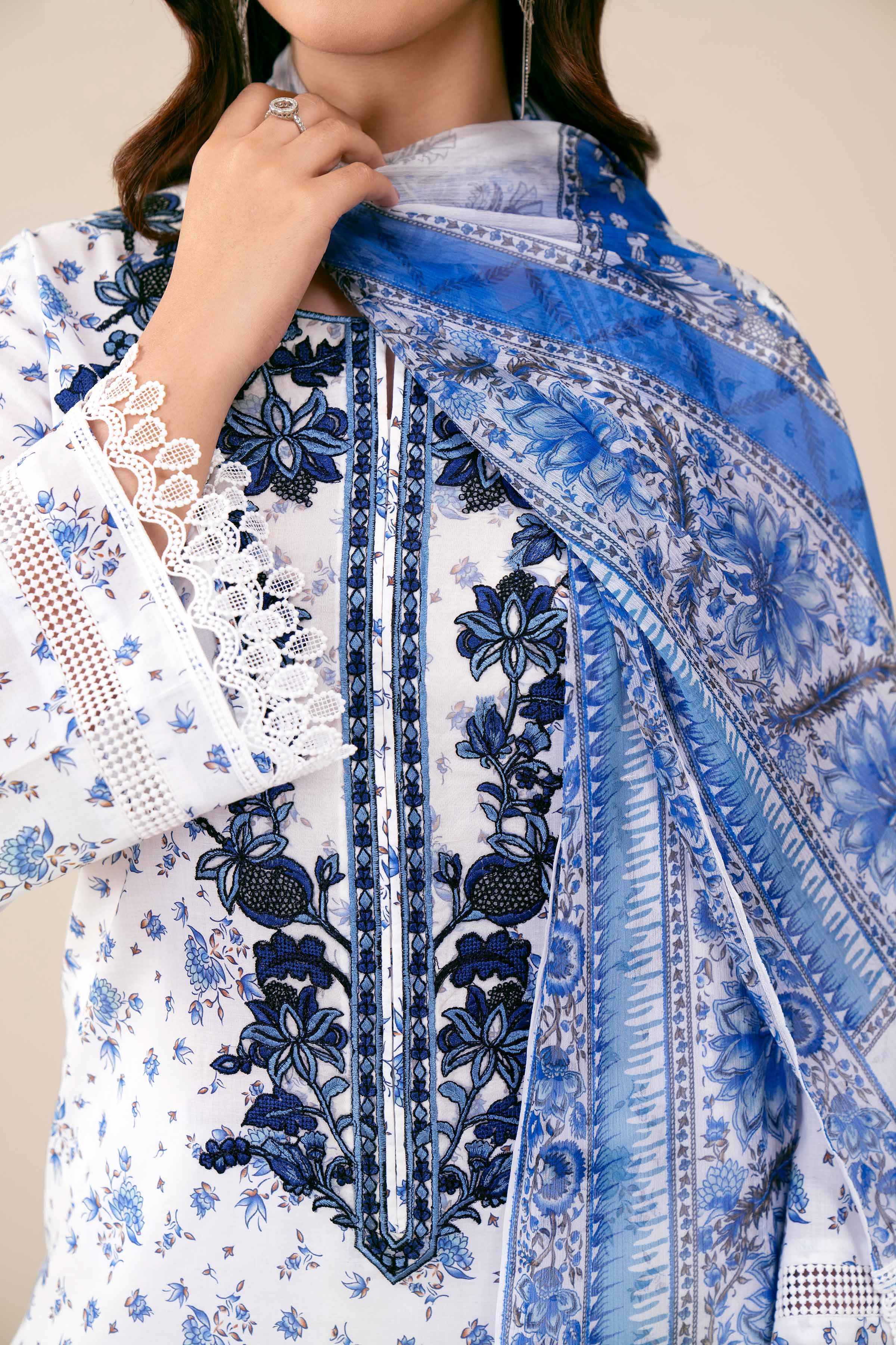 3 Piece - Printed Embroidered Suit - 42402035