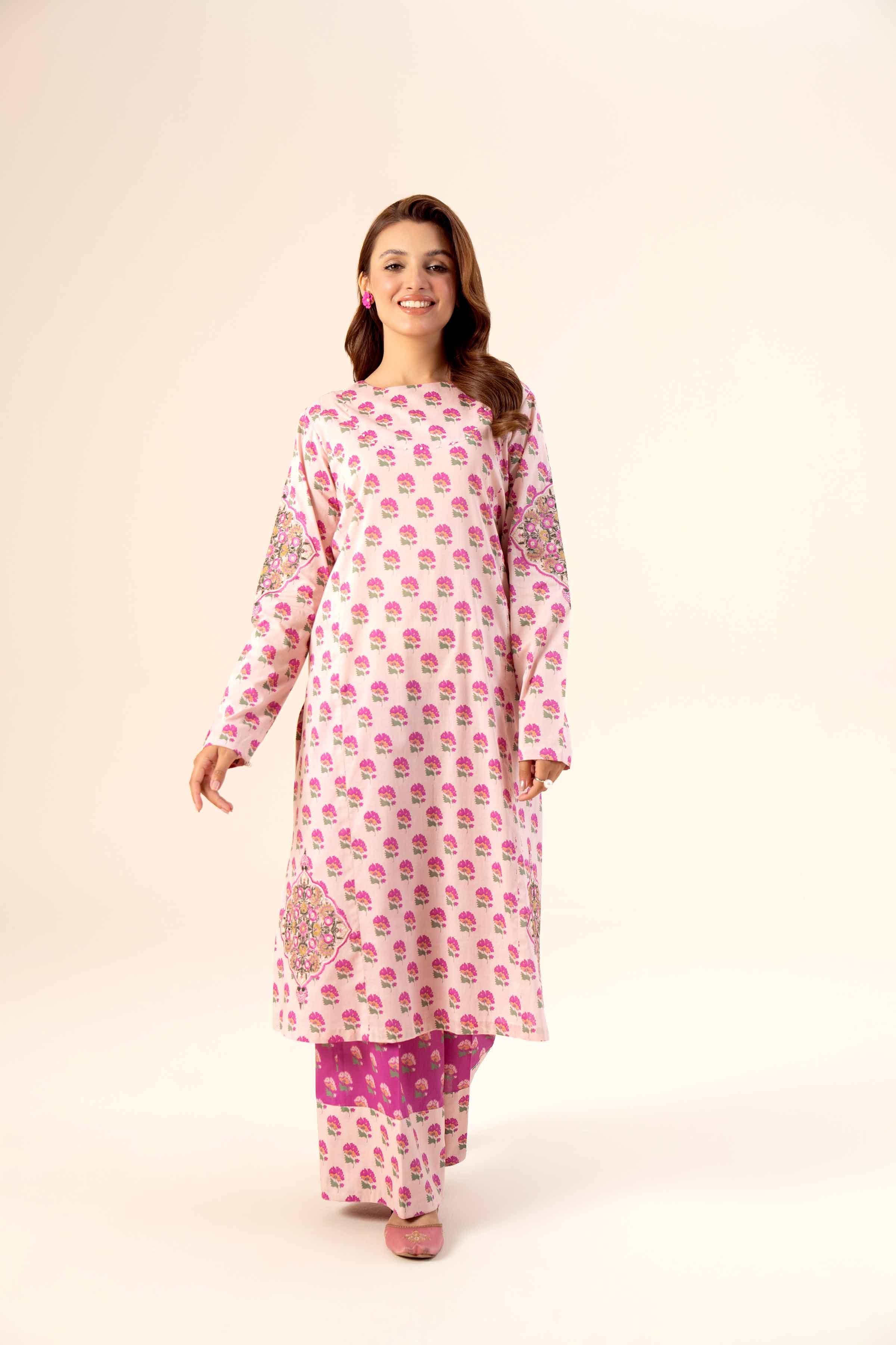 2 Piece - Printed Embroidered Suit - 42402080