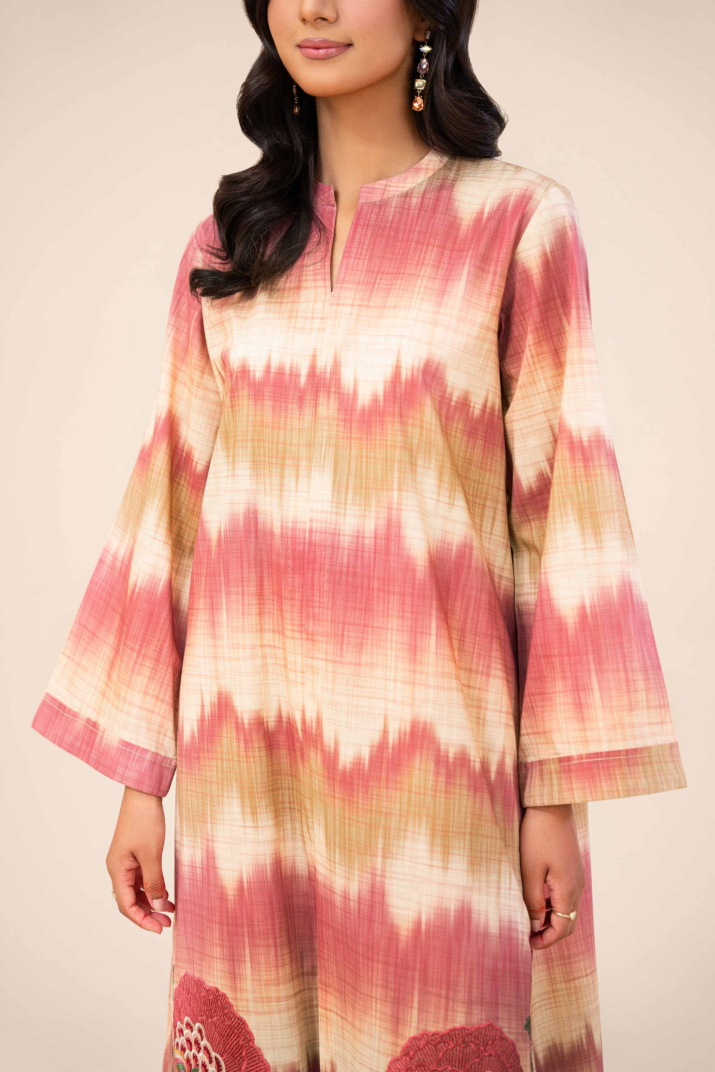2 Piece - Printed Embroidered Suit - 42402083