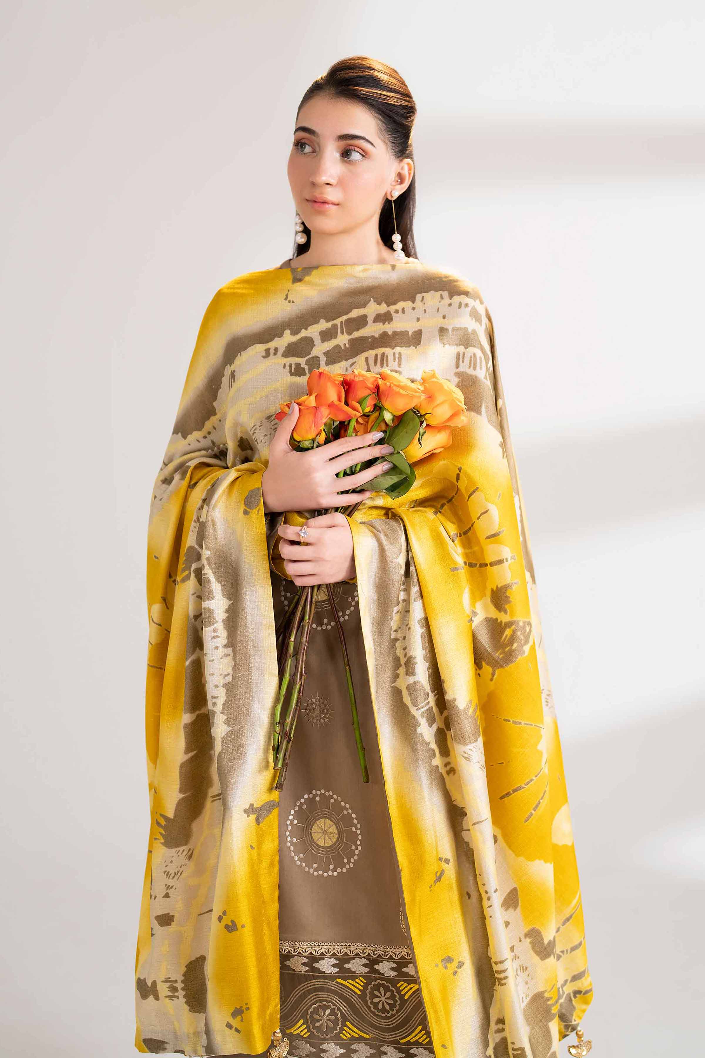 3 Piece - Embroidered Suit - 42402176