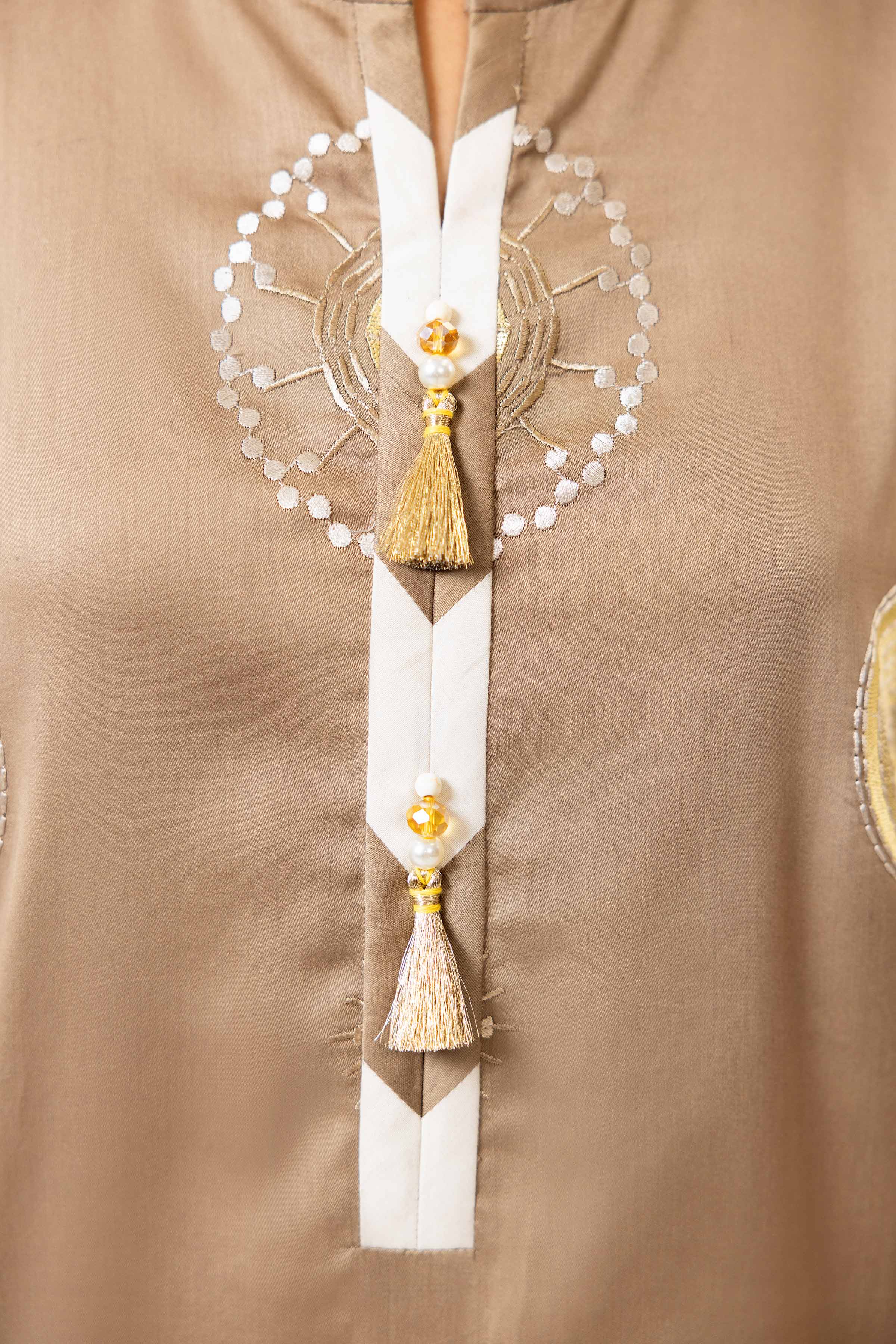 3 Piece - Embroidered Suit - 42402176