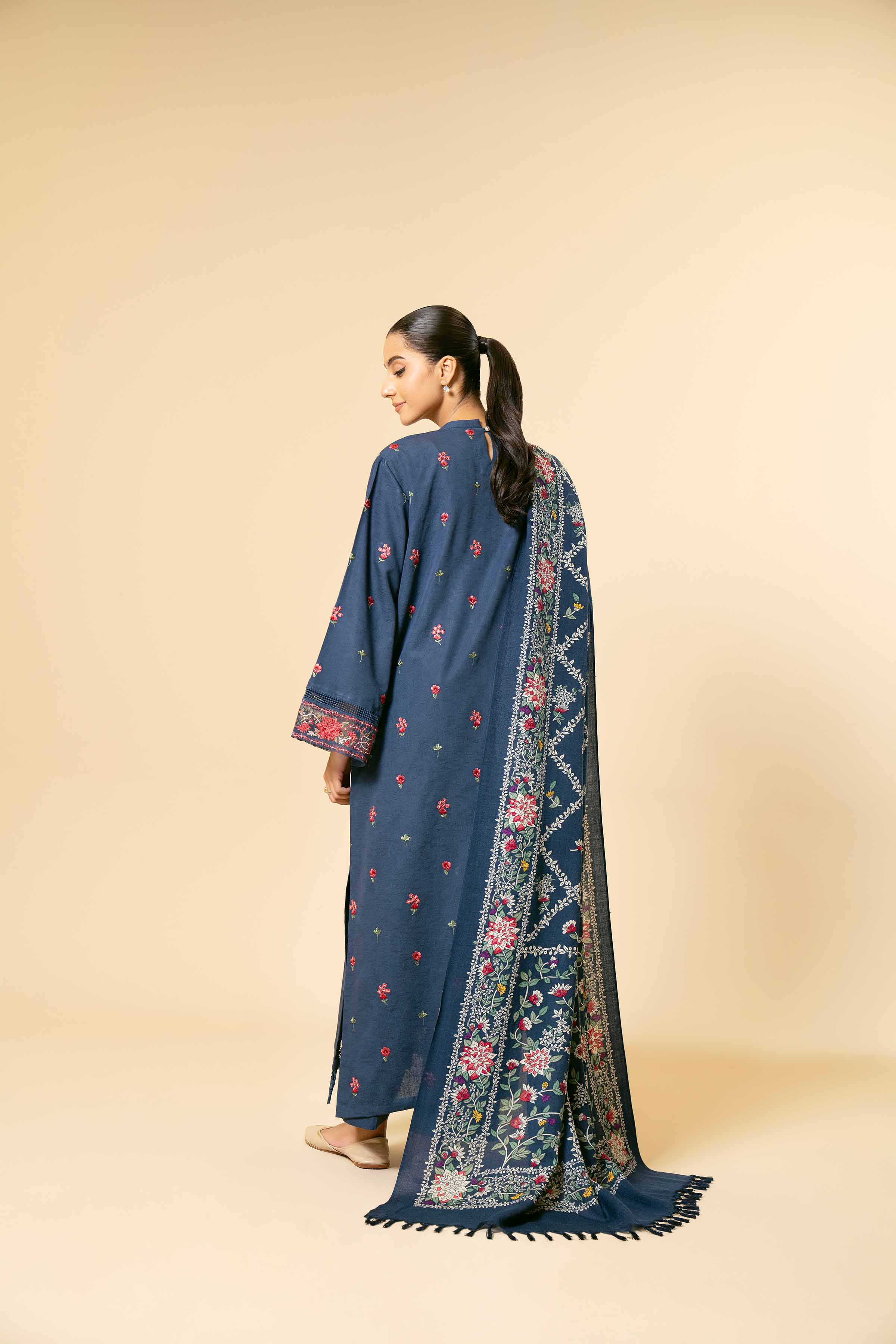 3 Piece - Embroidered Suit - 42404262