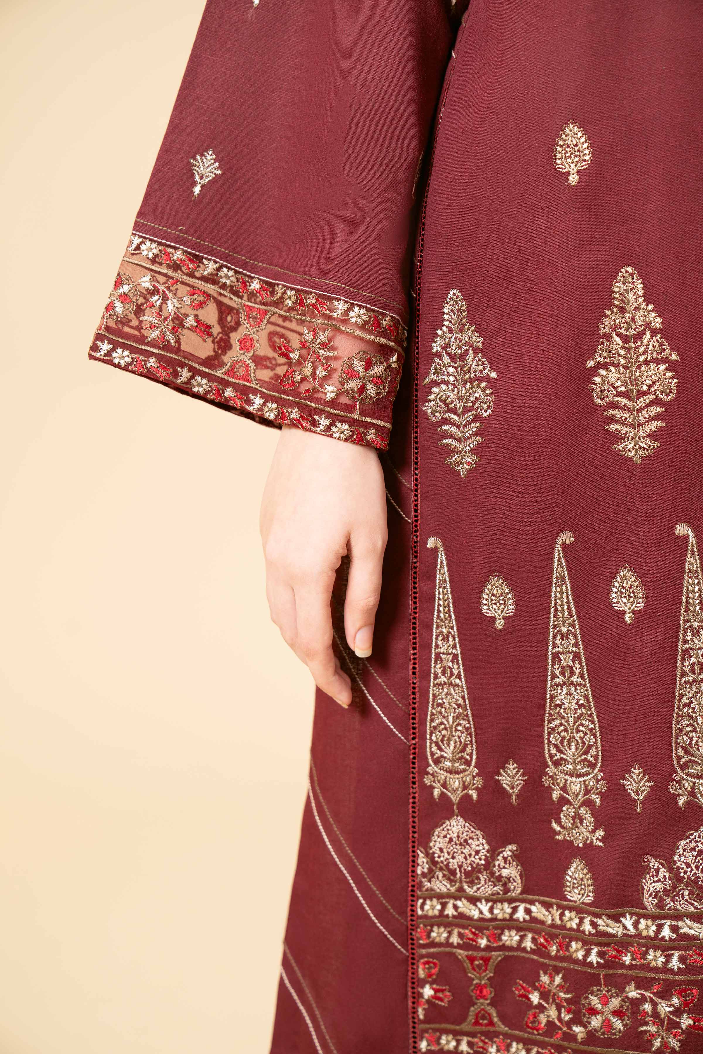 3 Piece - Embroidered Suit - 42404263