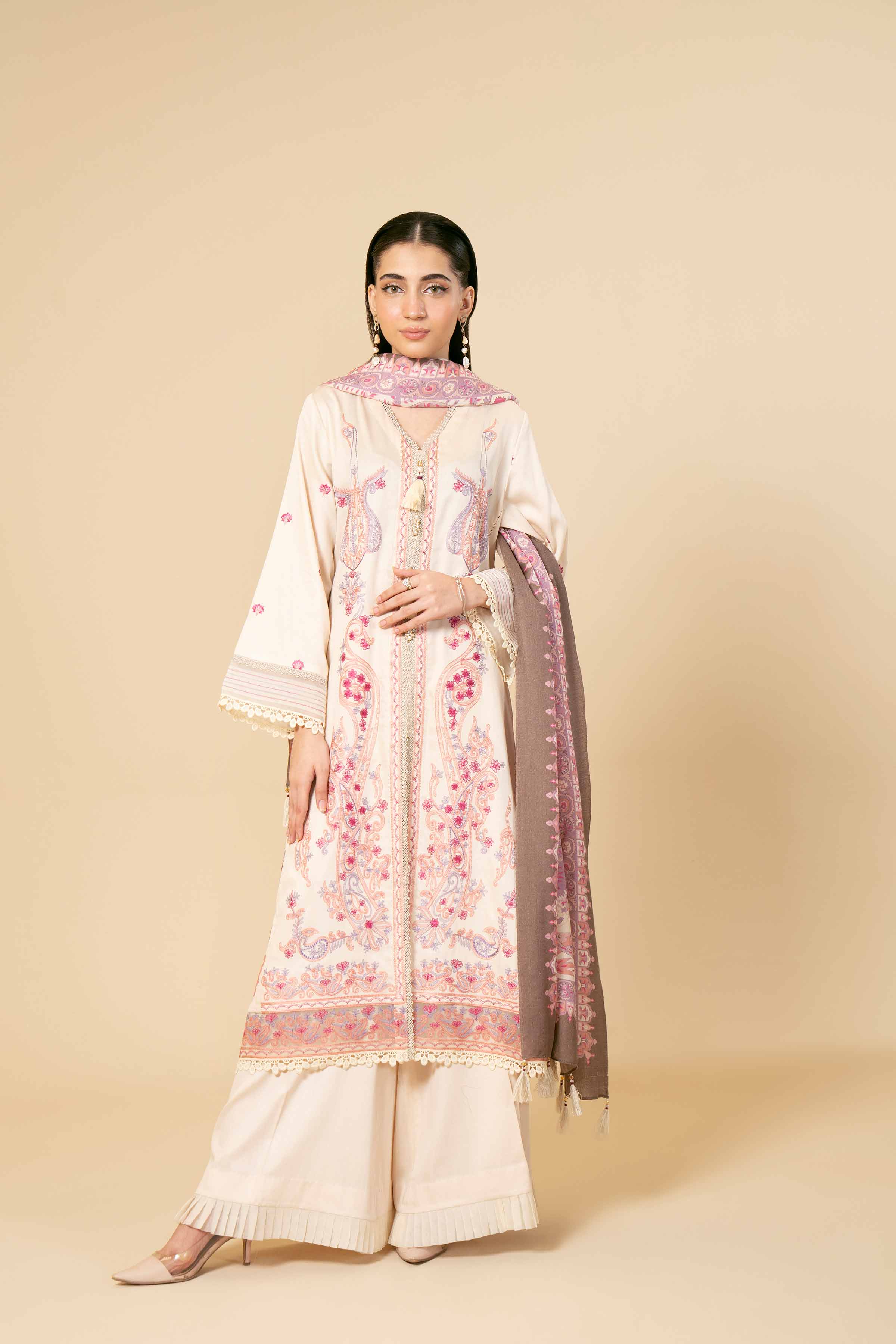 3 Piece - Embroidered Suit - 42404283