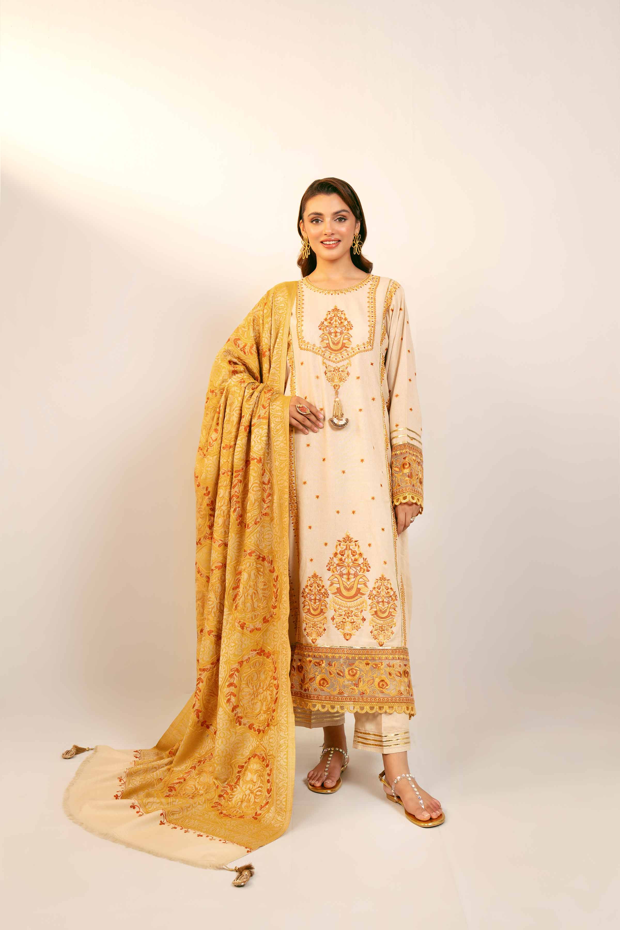 3 Piece - Embroidered Suit - 42404379