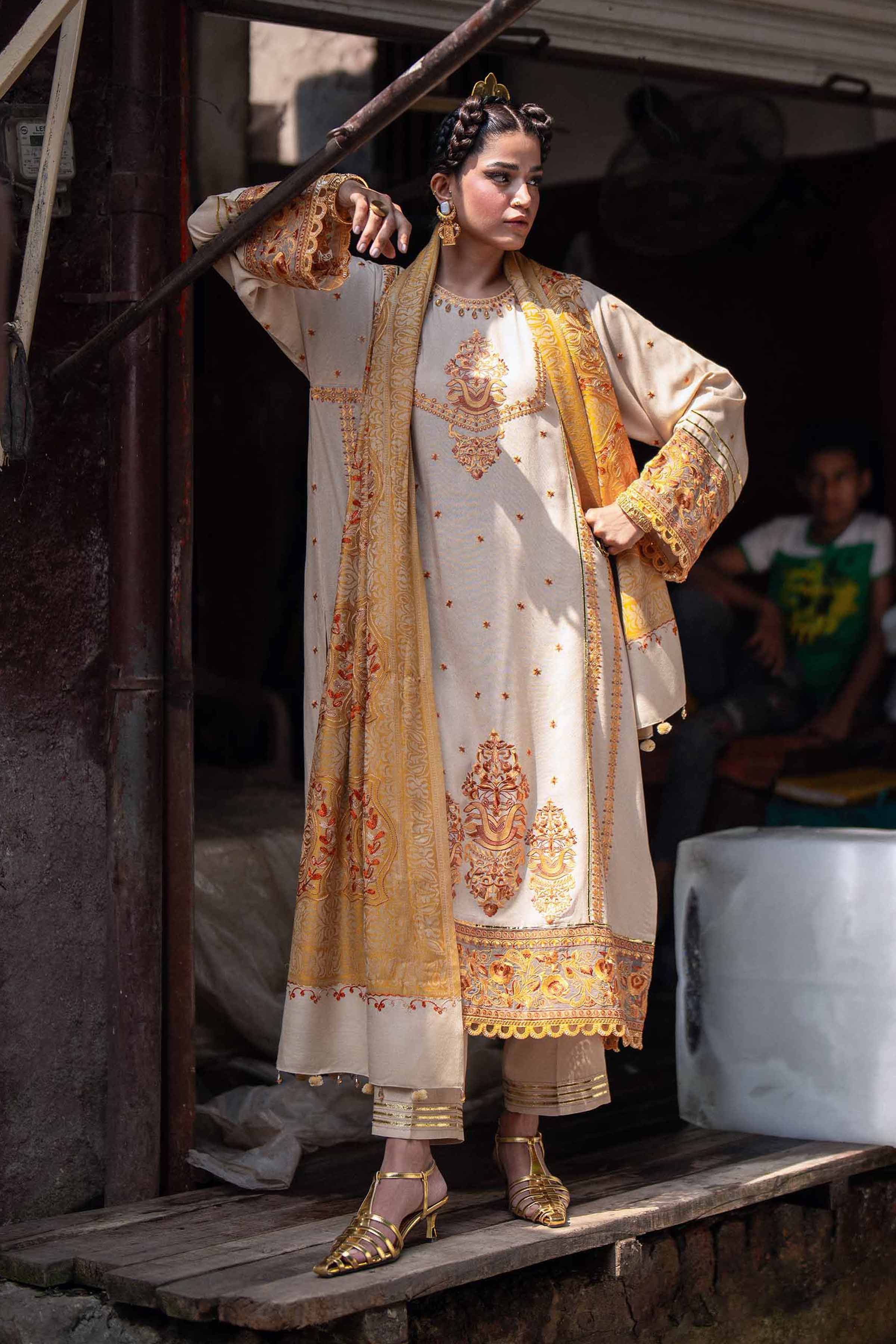 Embroidered Suit Nishat Stoles Nishat Linen Winter Formal Dresses Velvet  Shawls Jackets 2026