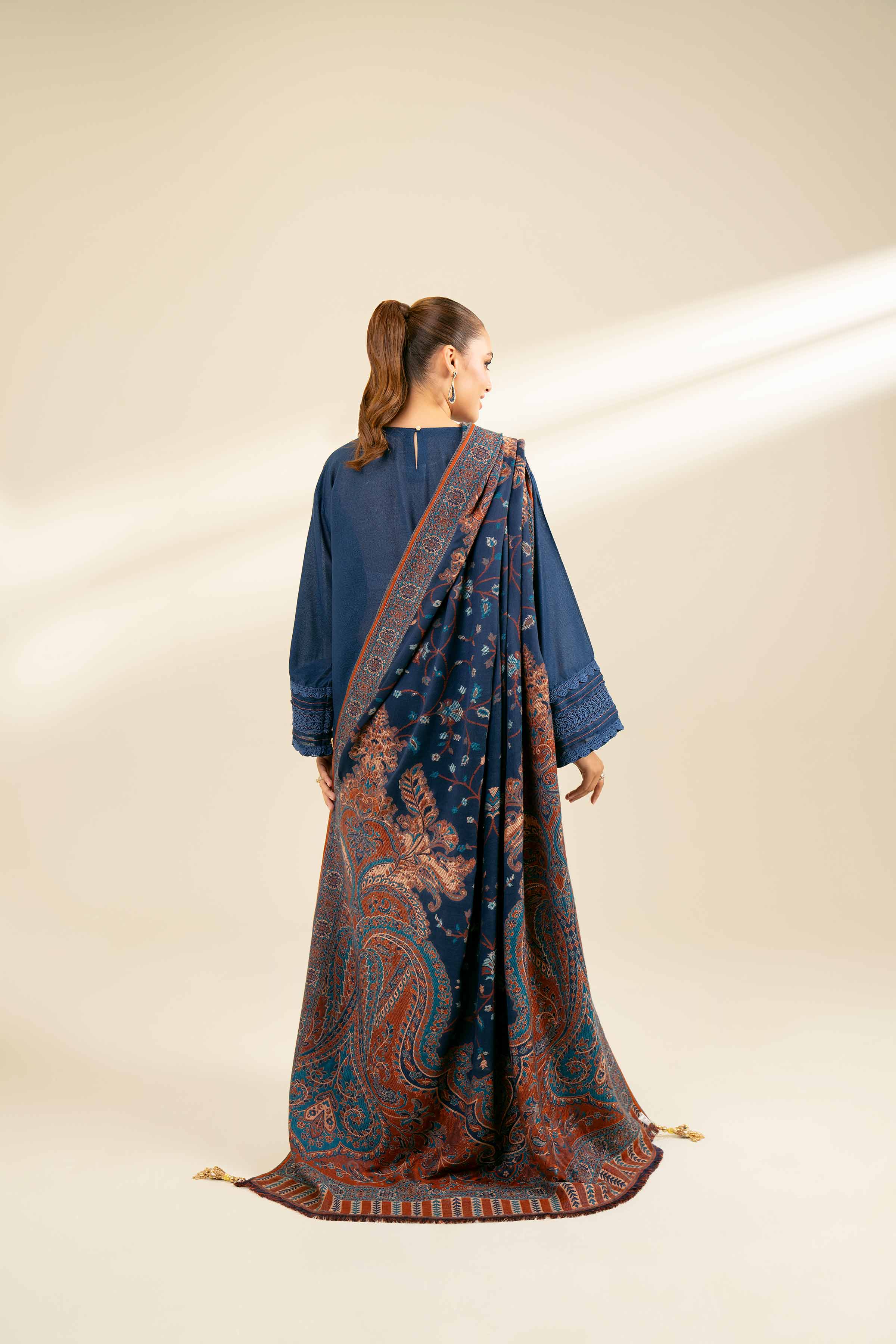 3 Piece - Embroidered Suit - 42404386