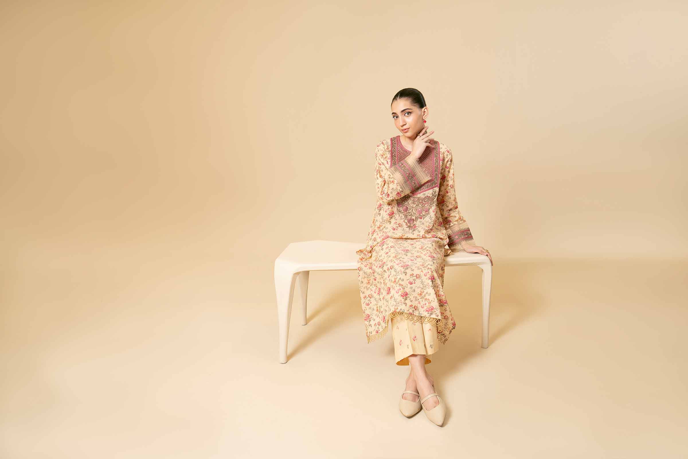2 Piece - Digital Printed Embroidered Suit - 42404439