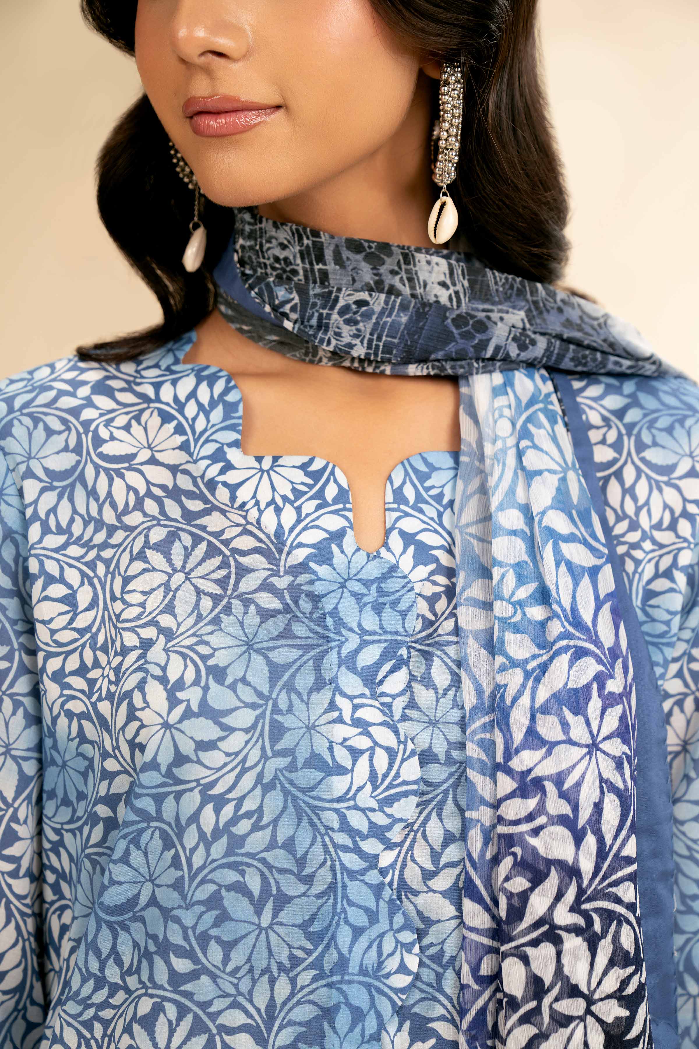 2 Piece - Printed With Laces Suit - 42501271