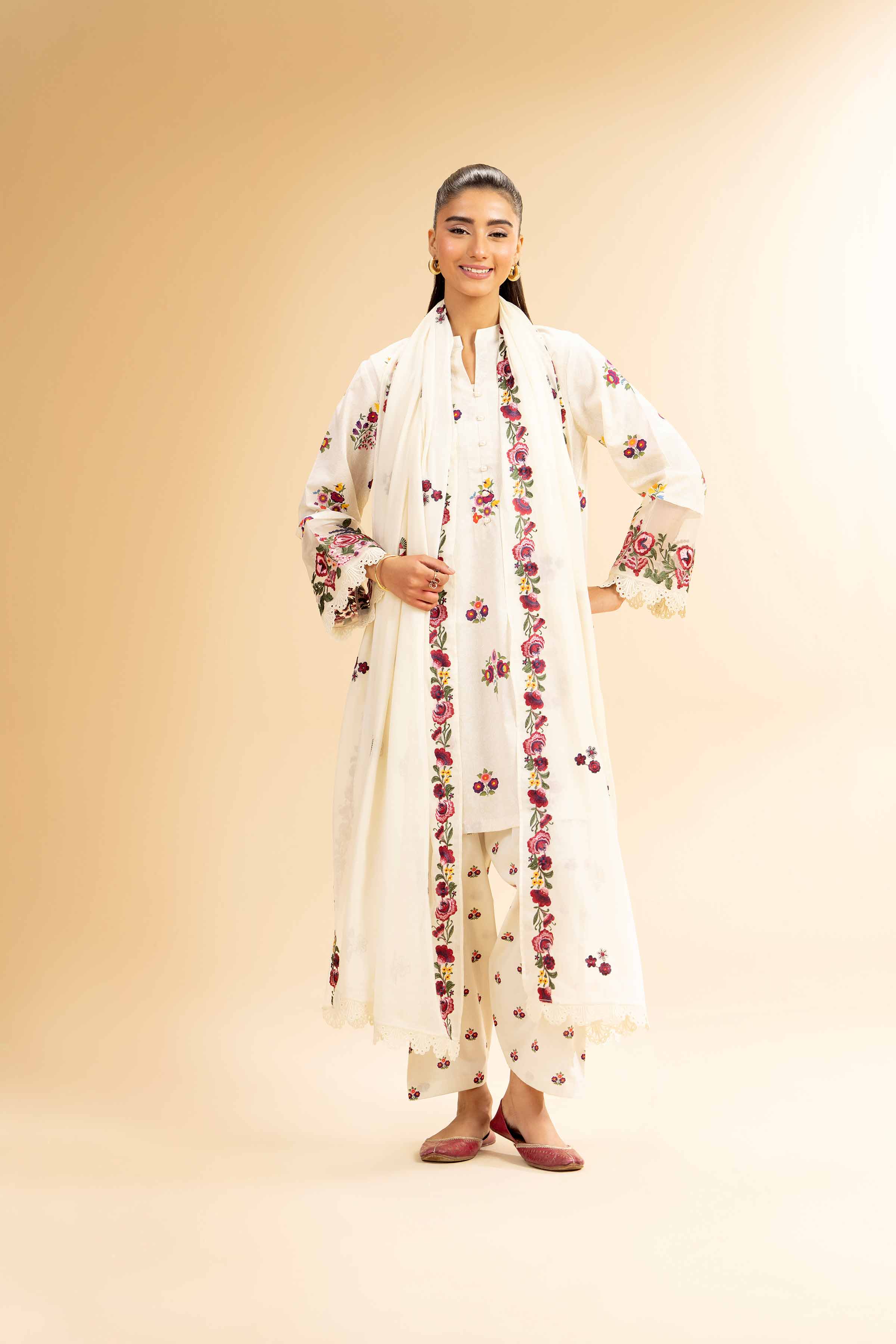 3 Piece - Printed Embroidered Suit - 42501358