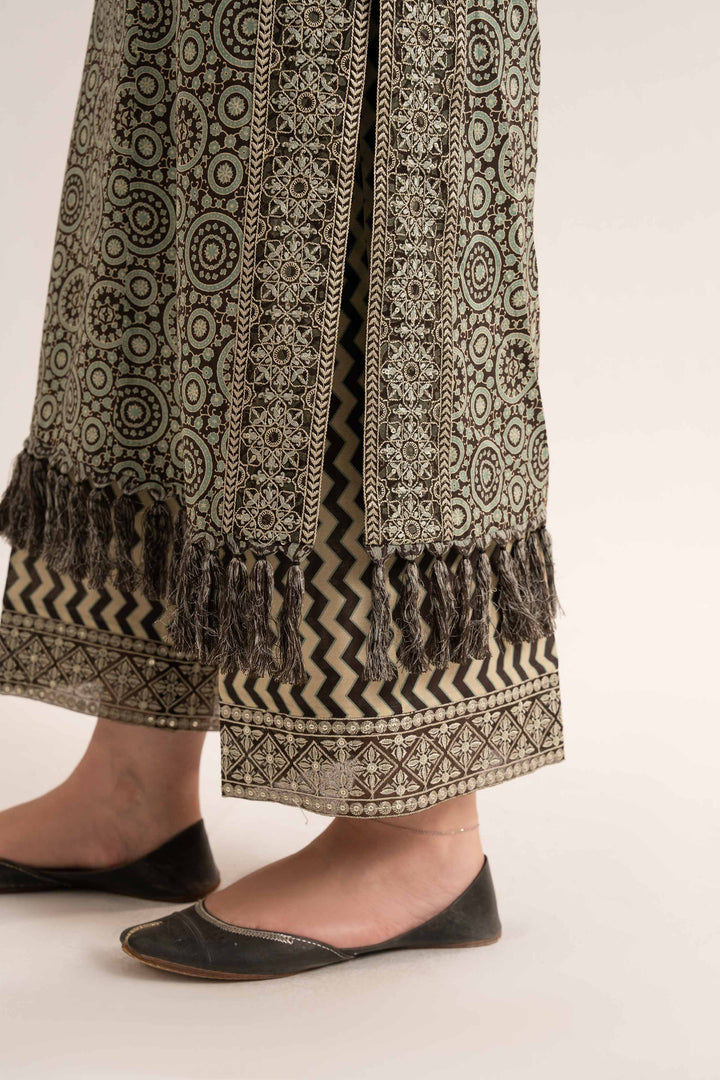 3 Piece - Printed Embroidered Suit - 42519179 for Women - Unstitched Collection | Nishat | Shop Online