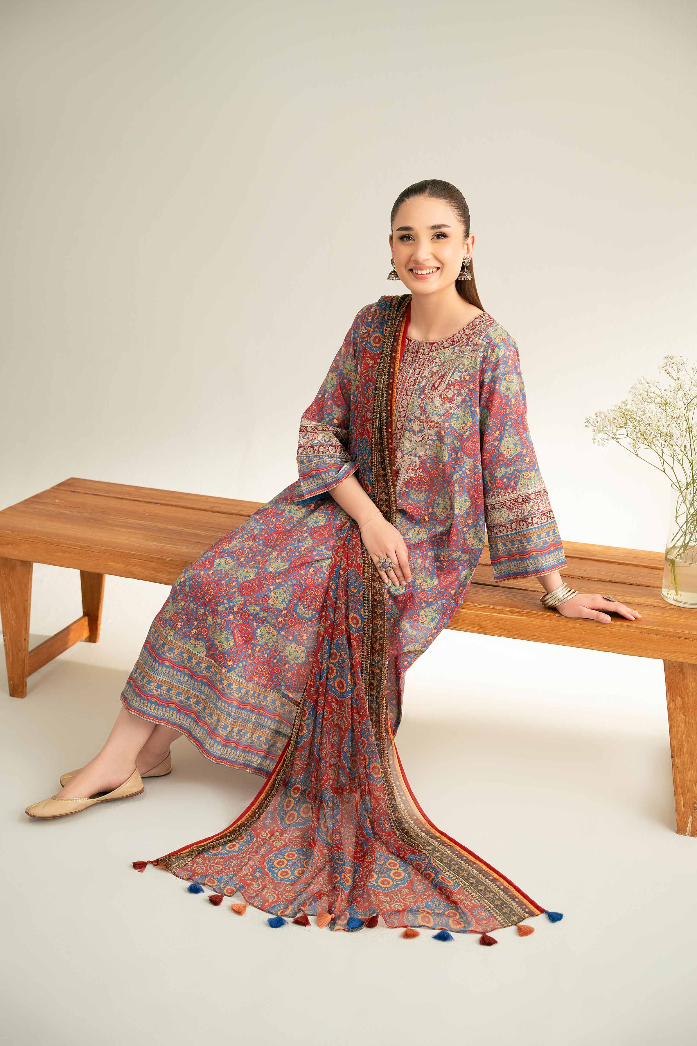 3 Piece - Embroidered Suit - 42519400