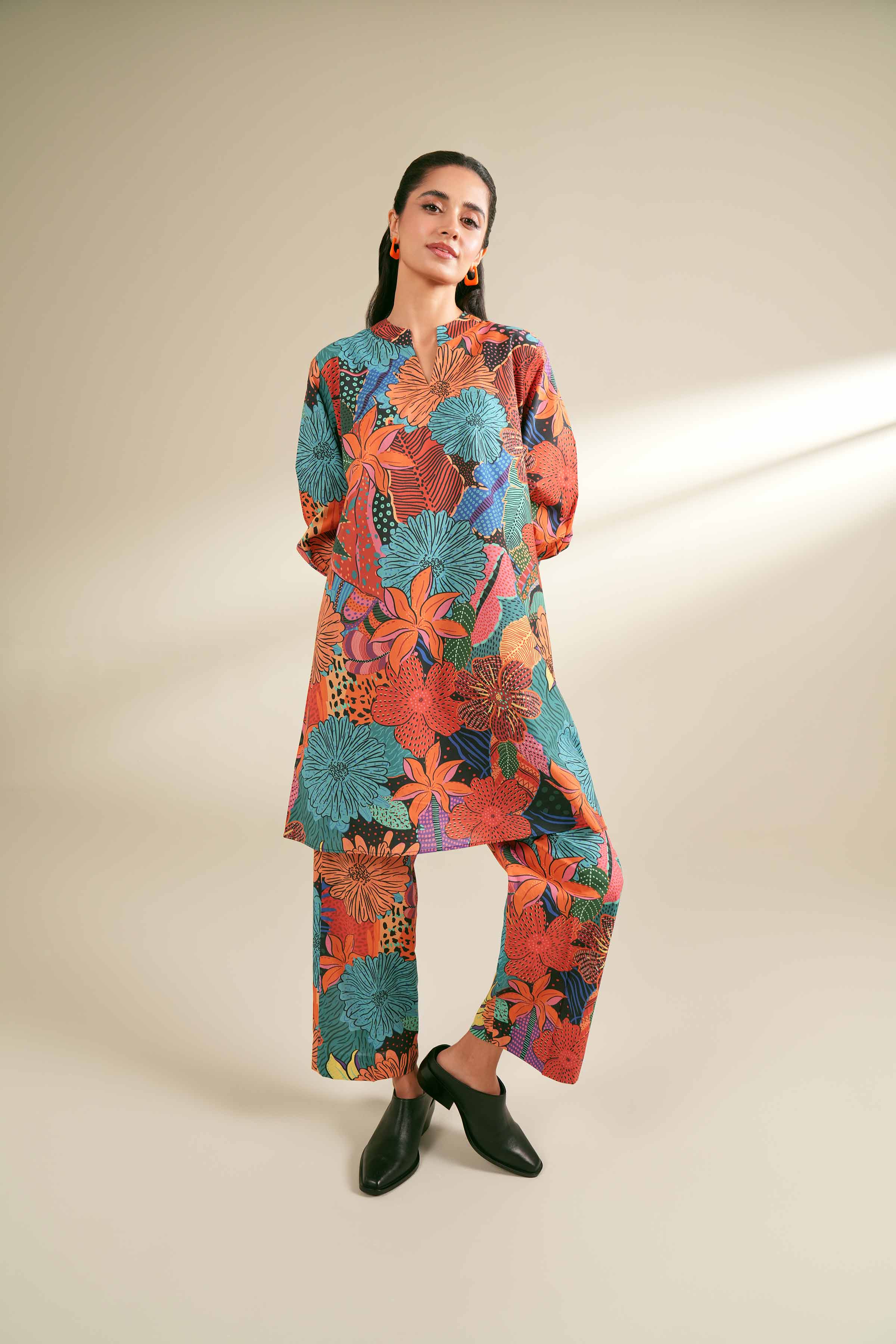 2 Piece - Printed Suit - AS24-82