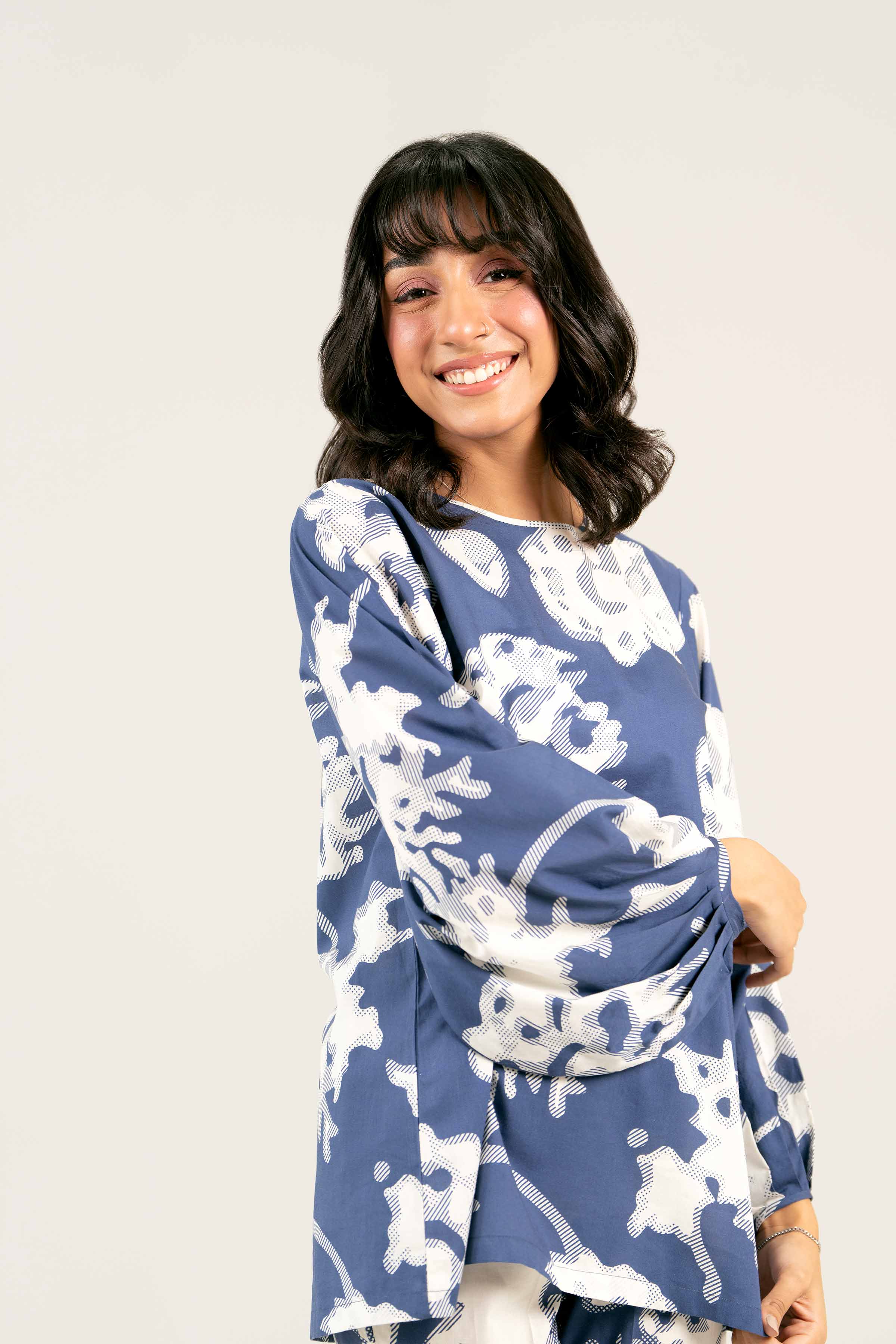 2 Piece - Printed Suit - AS25-39