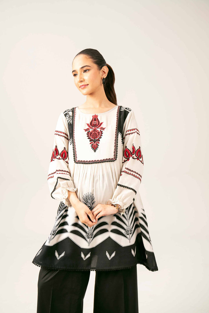 Printed Embroidered Tunic - AS25-68 for Women - Pret Collection | Nishat | Shop Online