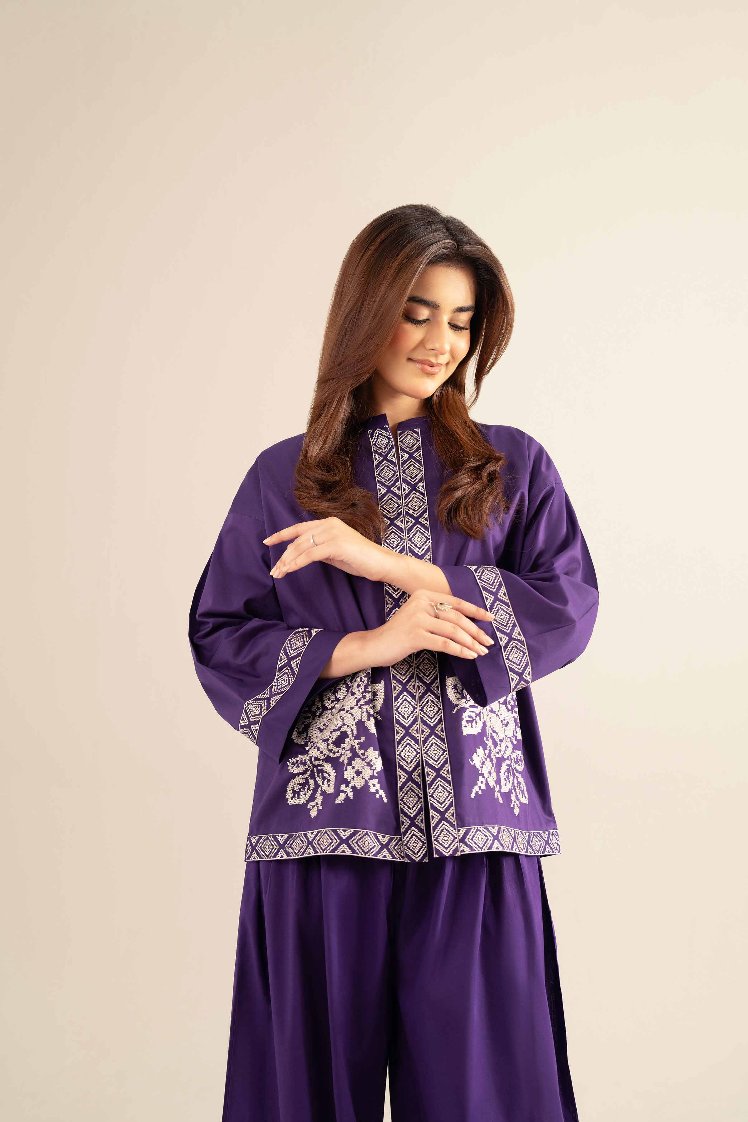 2 Piece - Embroidered Suit - AS25-75