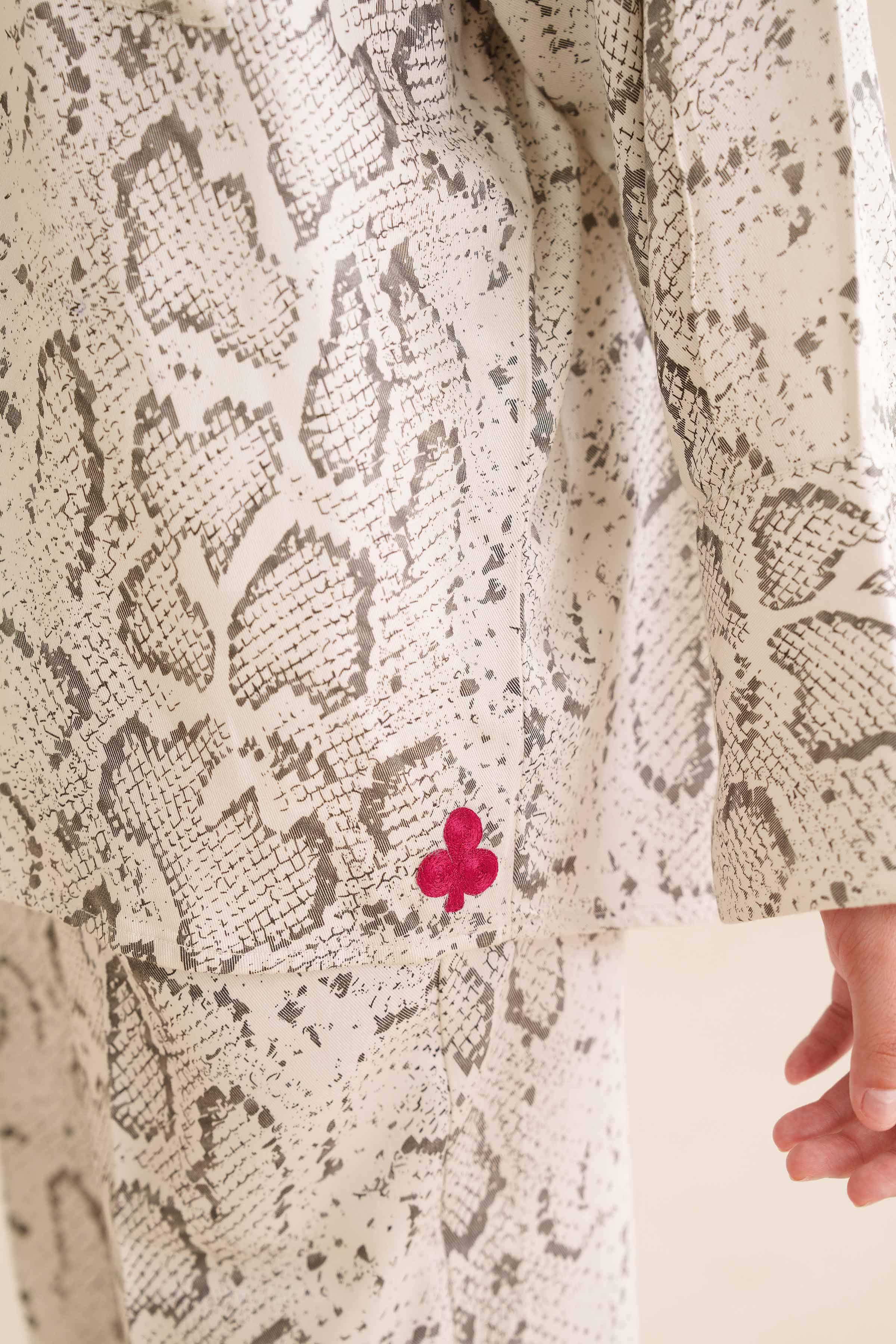 2 Piece - Printed Suit - AW25-43 for Women - Pret Collection | Nishat | Shop Online
