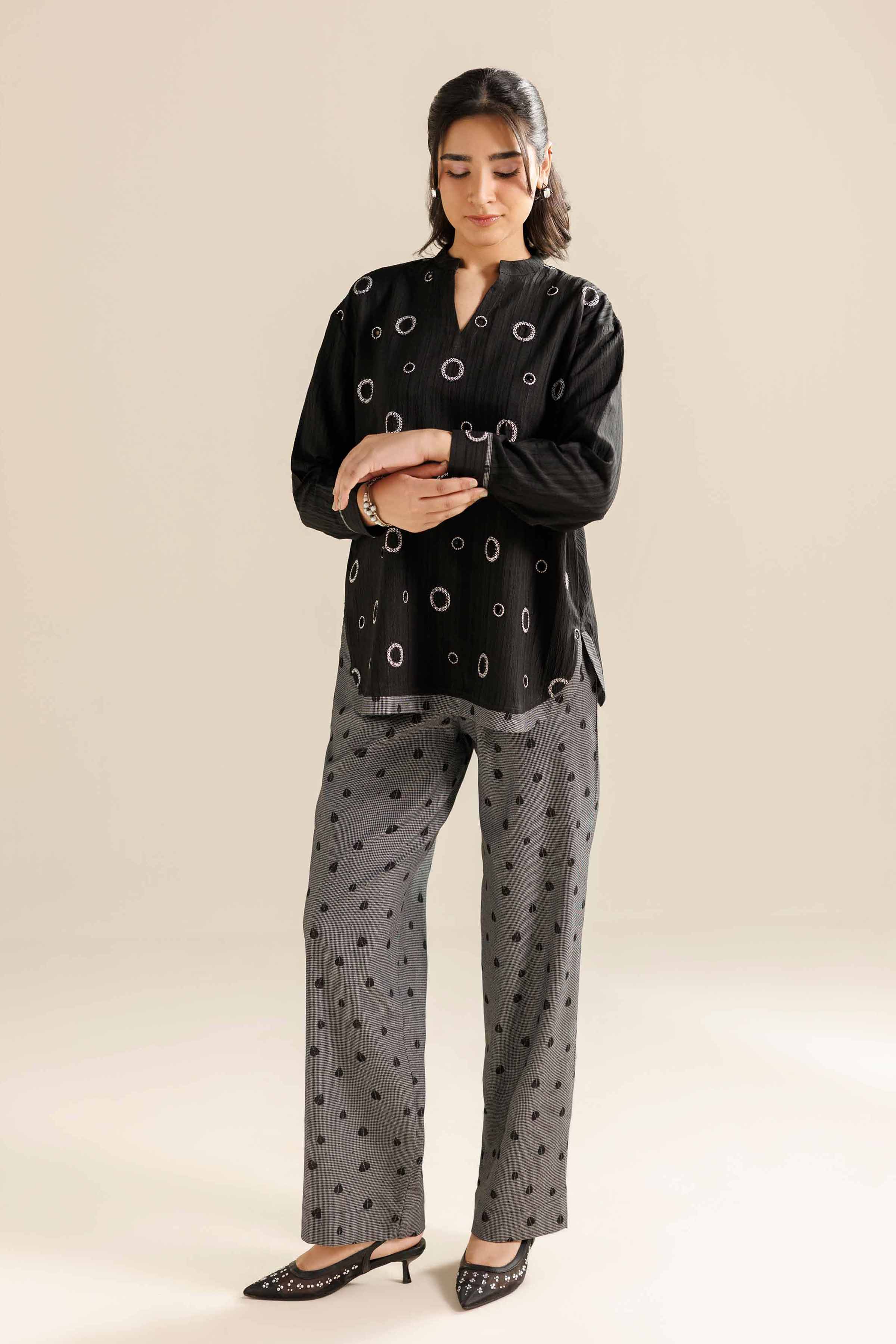 2 Piece - Printed Suit - AW25-45 for Women - Pret Collection | Nishat | Shop Online