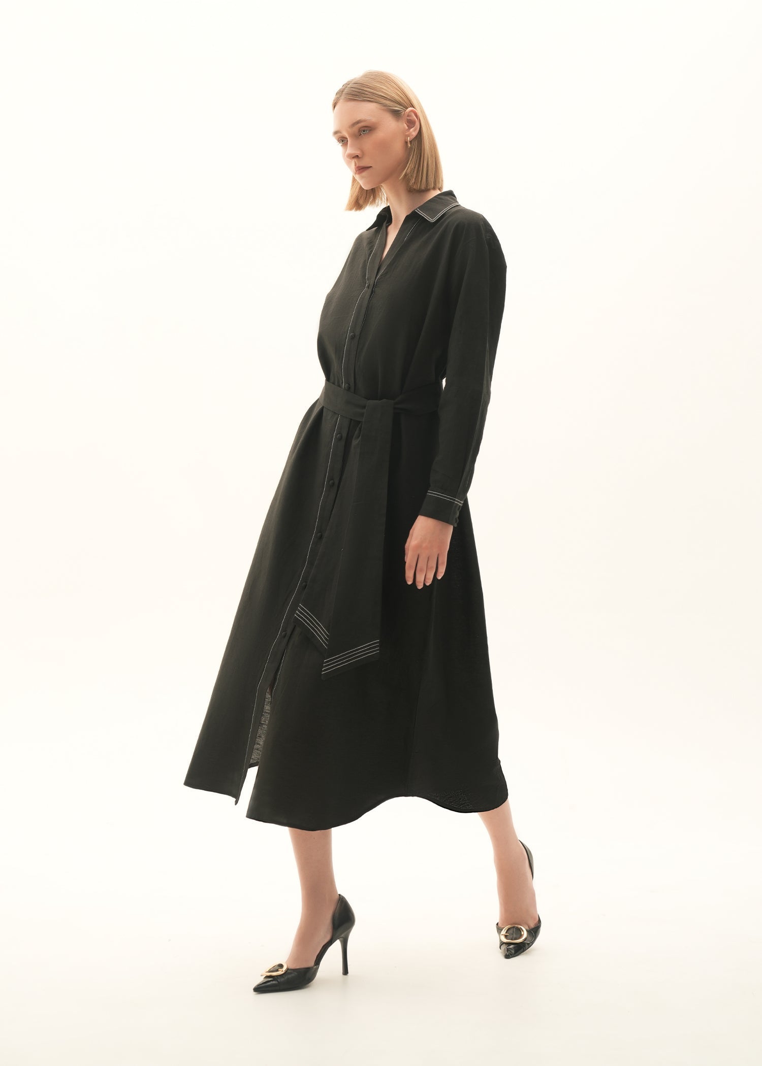 Flared Dress With Contasting Top-Stitches - KOA