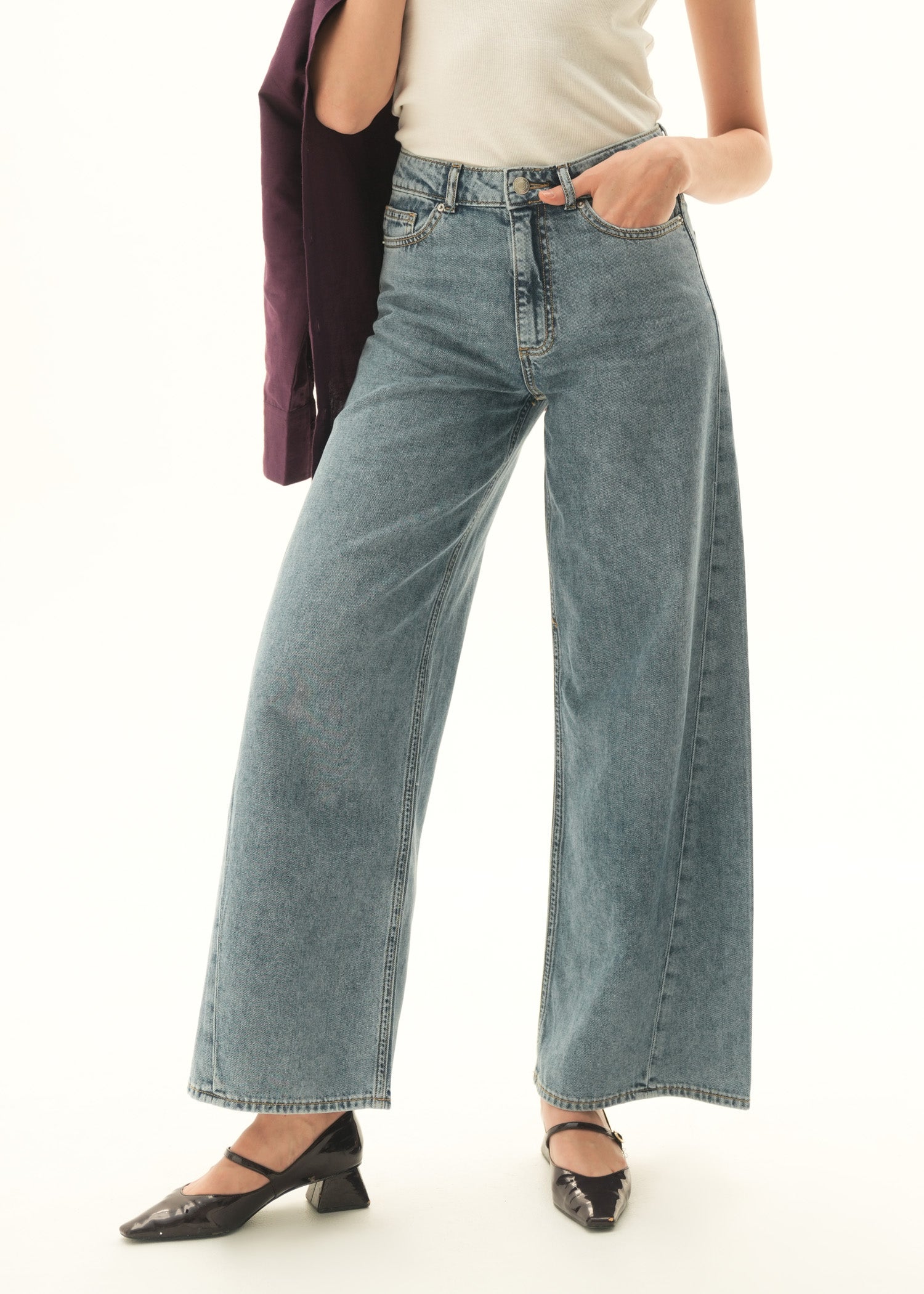 Wide Leg Jeans - KOA