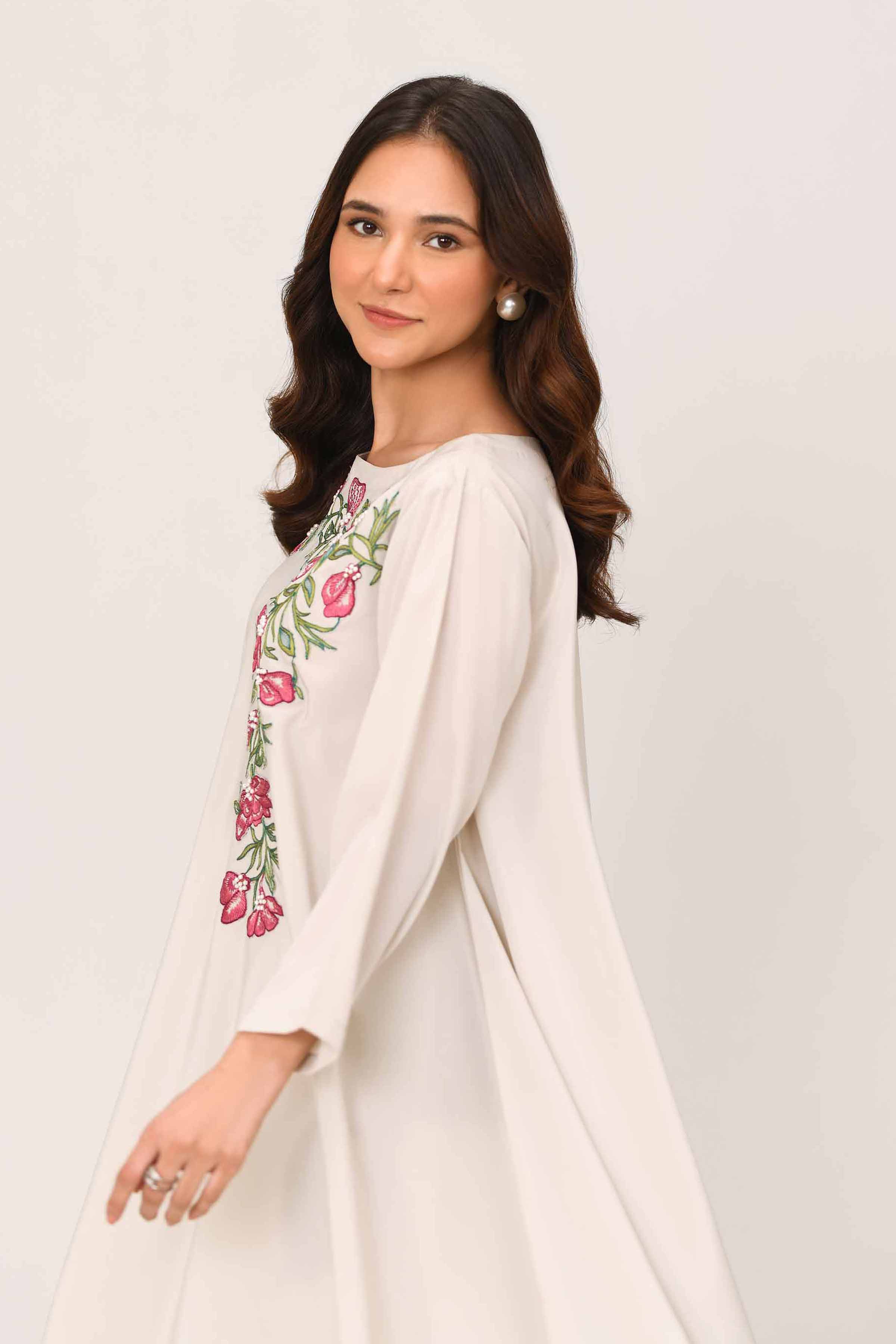 2 Piece - Embroidered Suit - FE25-09