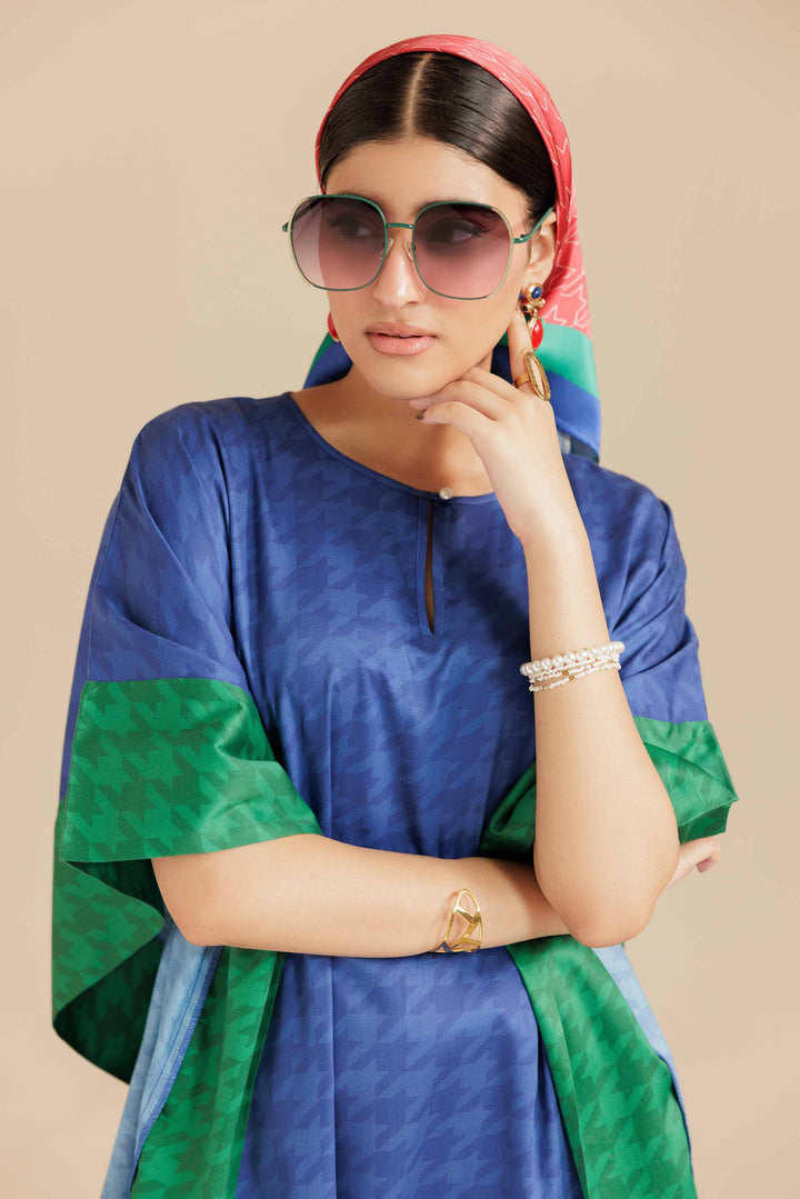 2 Piece - Printed Suit - FW25-01 for Women - Pret Collection | Nishat | Shop Online