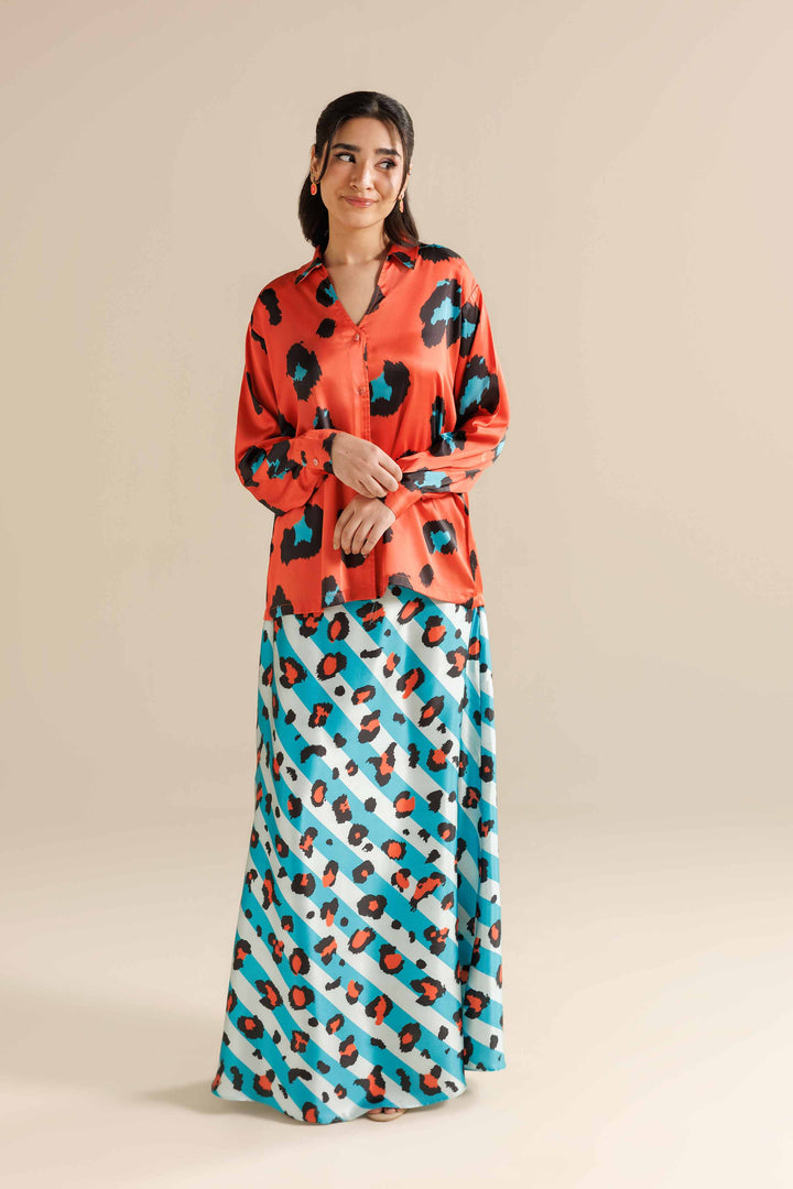 2 Piece - Printed Suit - FW25-05 for Women - Pret Collection | Nishat | Shop Online