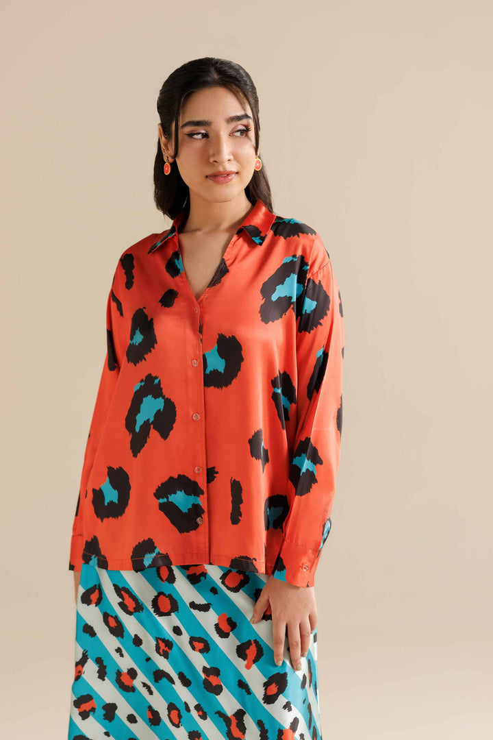 2 Piece - Printed Suit - FW25-05 for Women - Pret Collection | Nishat | Shop Online