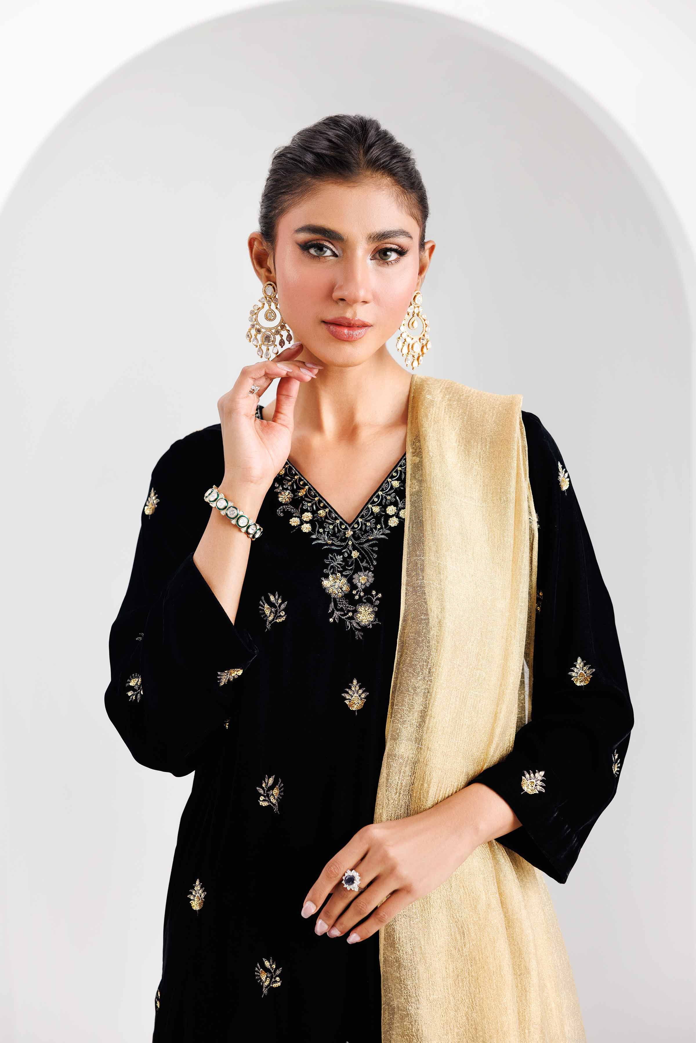 RAWAYAT - KBW25-60 for Women - Boutique Collection | Nishat | Shop Online