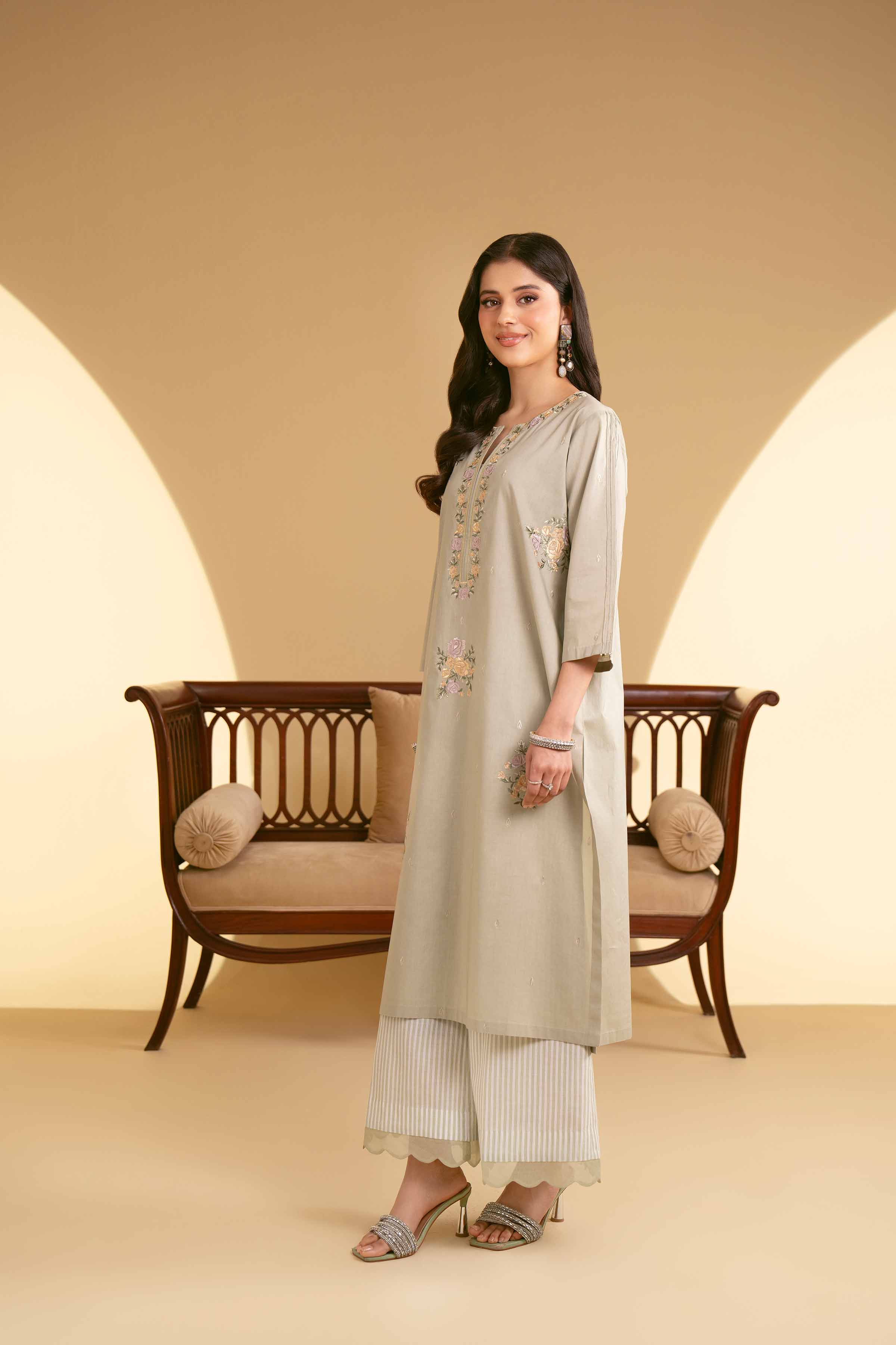 2 Piece - Embroidered Suit - KFE25-32