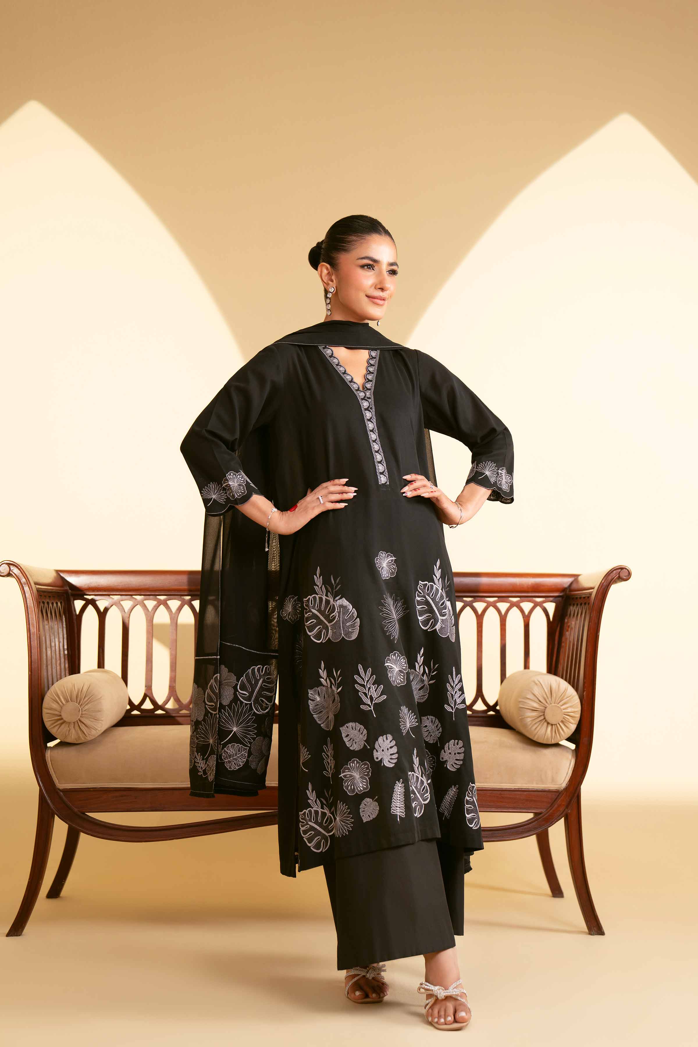 2 Piece - Embroidered Suit - KFE25-79