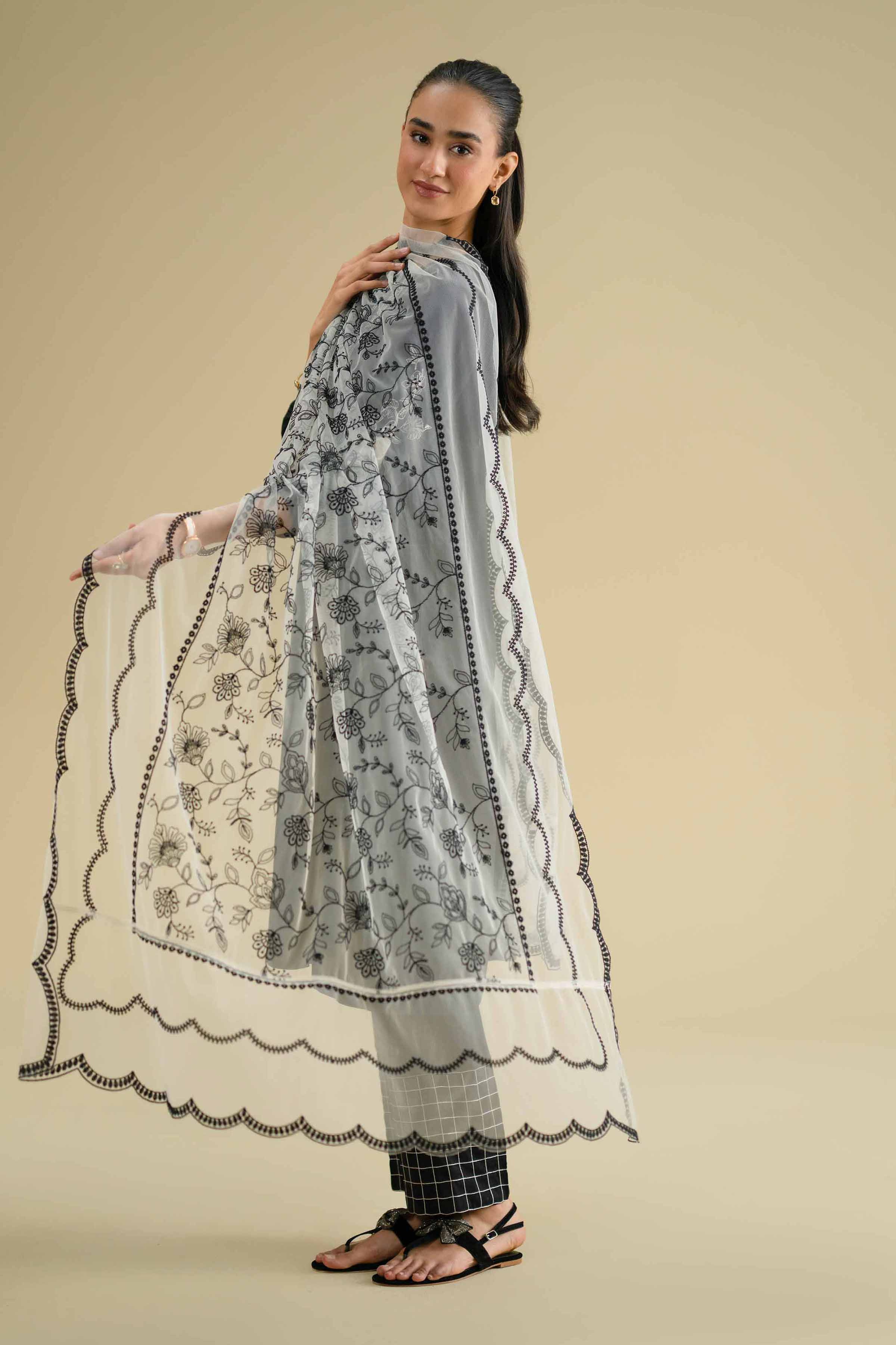 Embroidered Dupatta - KFE26-123 for Women - Pret Collection | Nishat | Shop Online