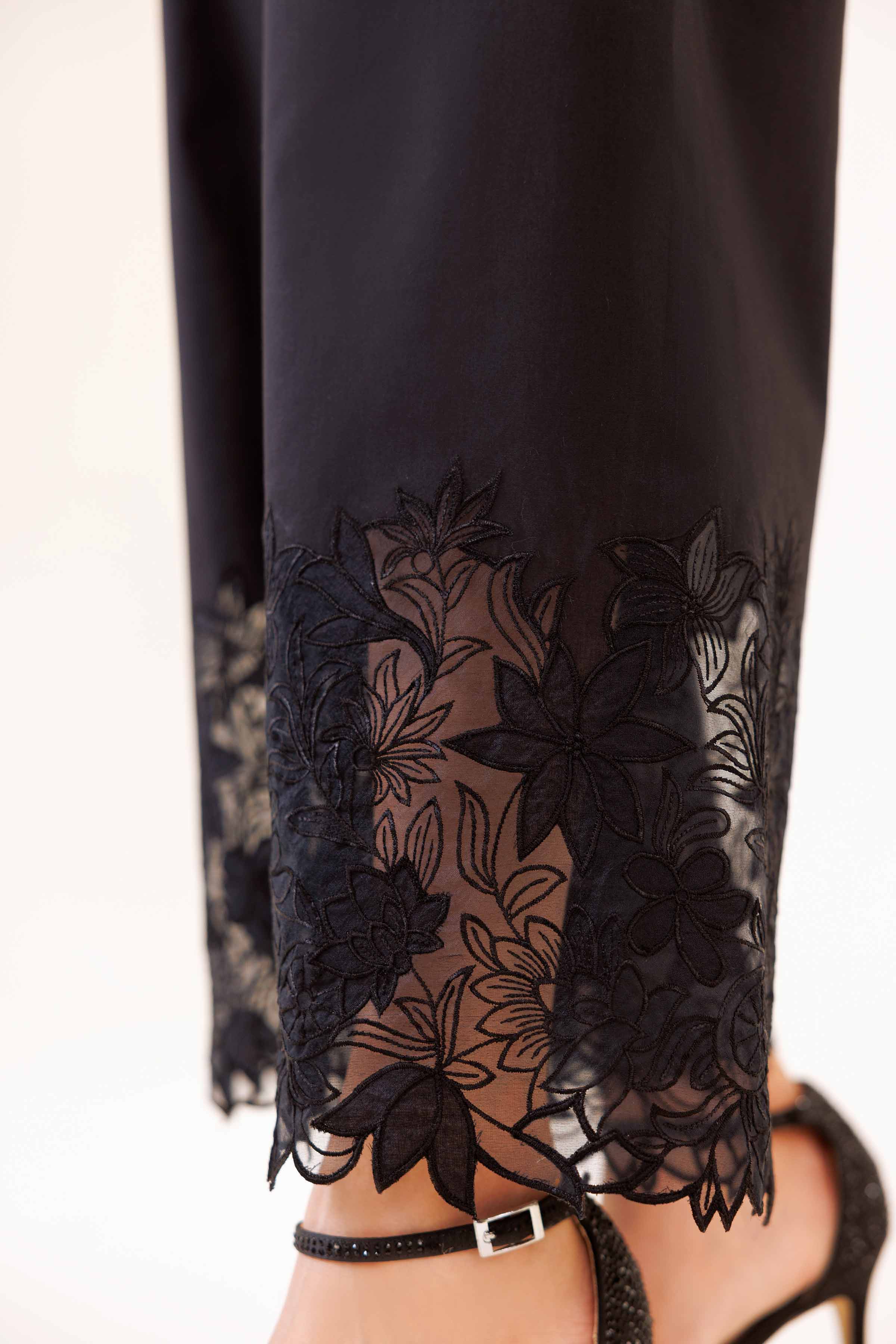 Embroidered Trousers - KFS24-95