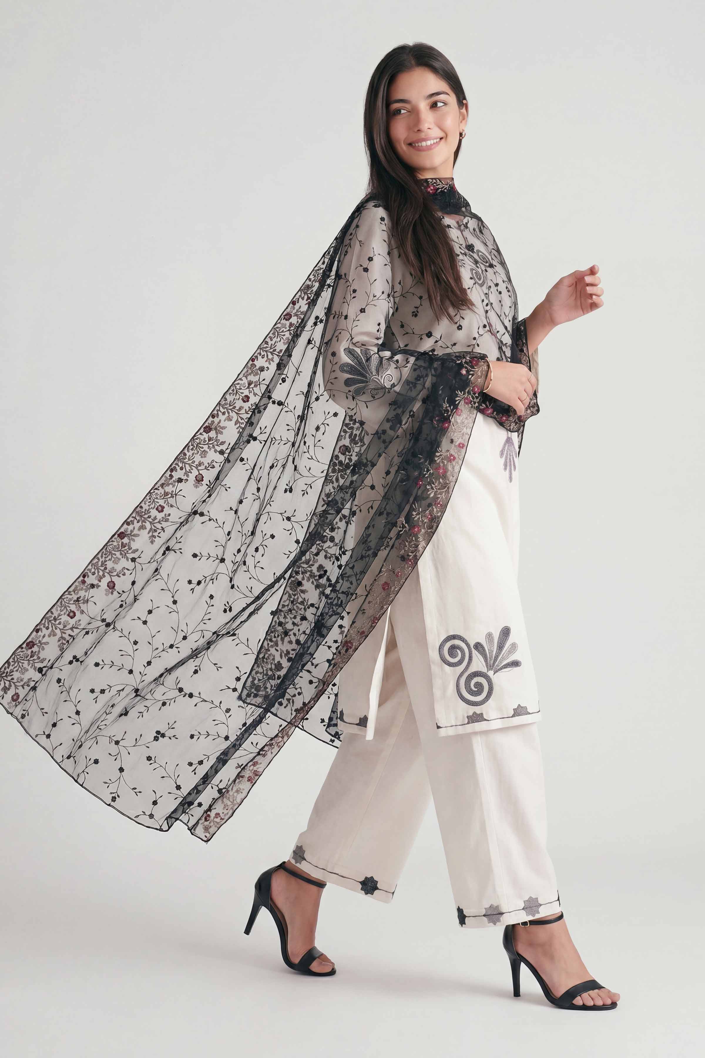 Embroidered Dupatta - KFS26-87