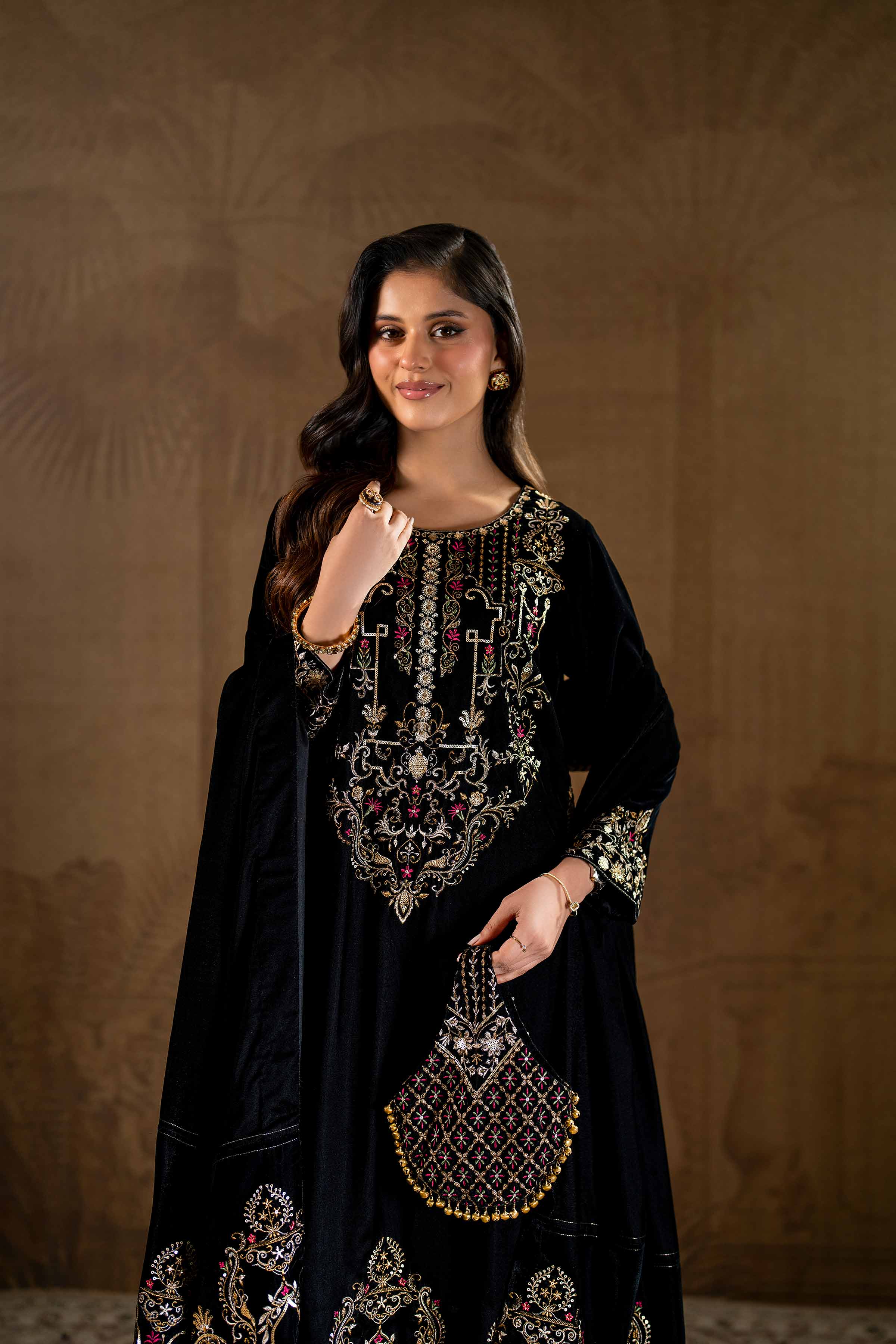 Embroidered Pouch - KFW24-146