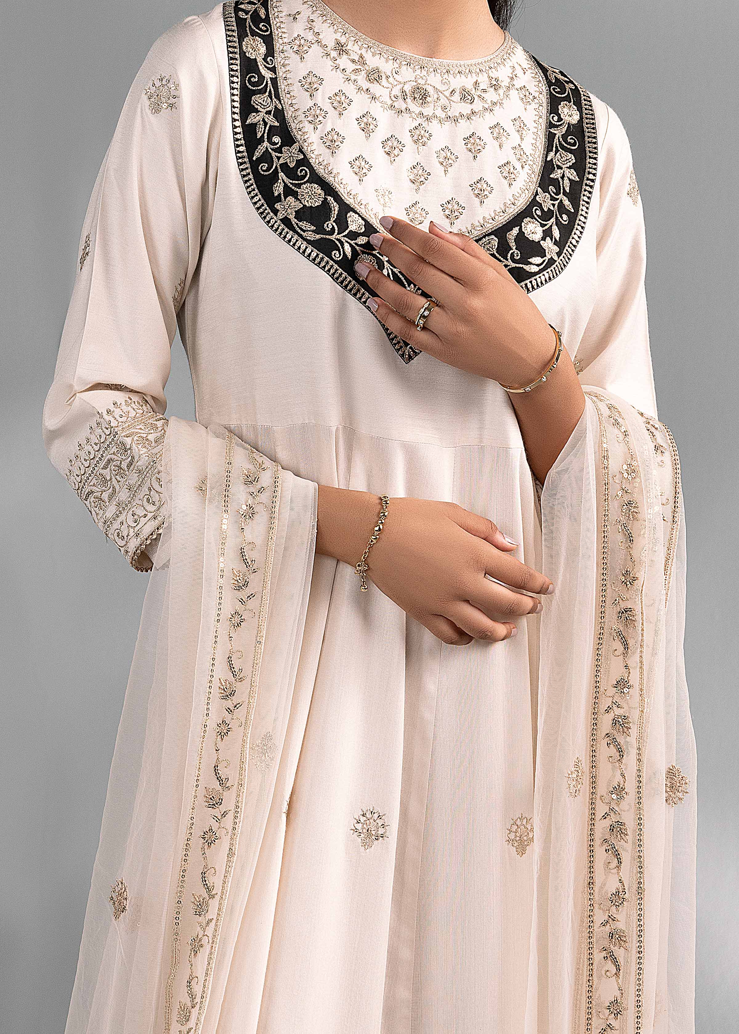 2 Piece - Embroidered Suit - KFW24-75