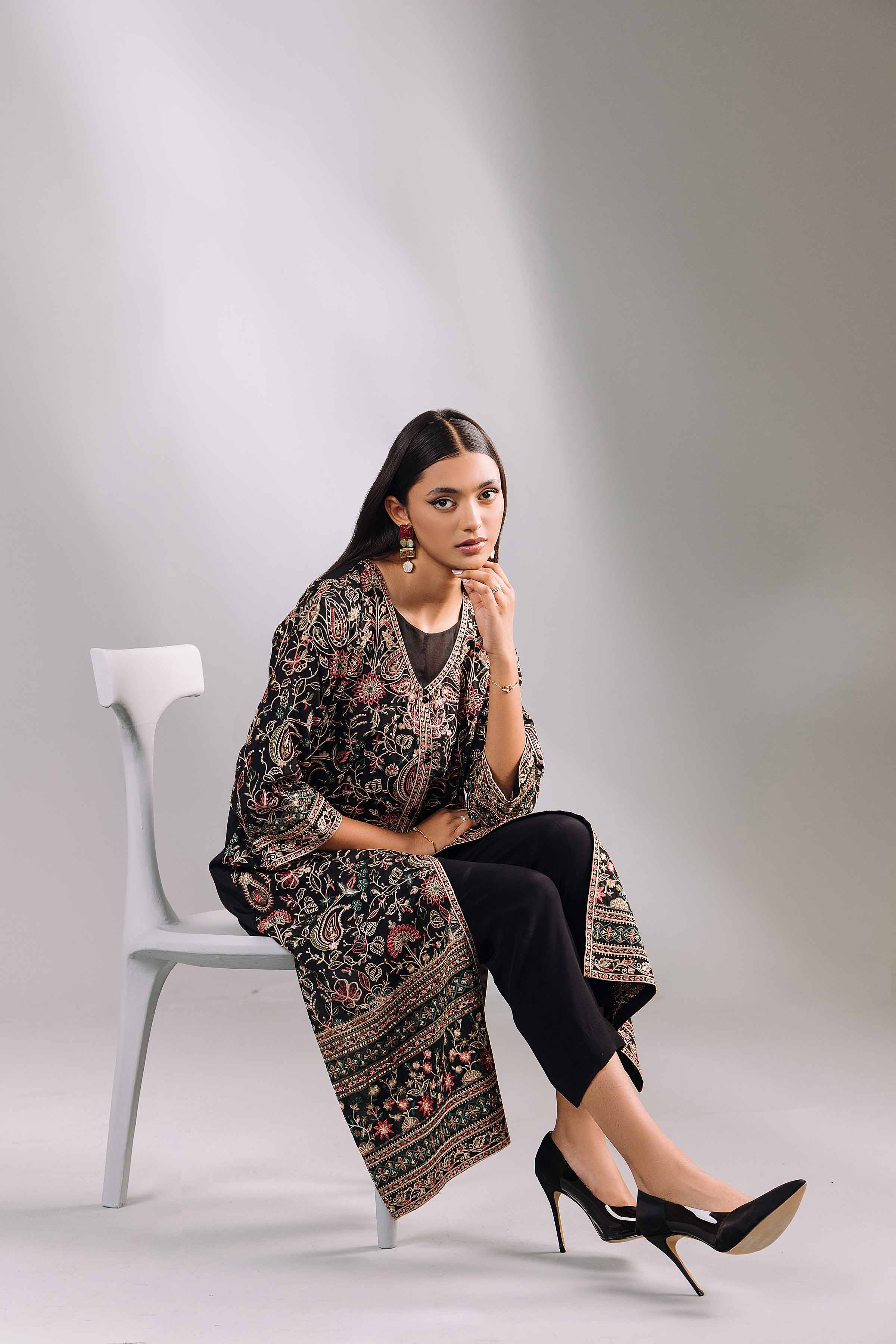 2 Piece - Embroidered Suit - KFW24-90