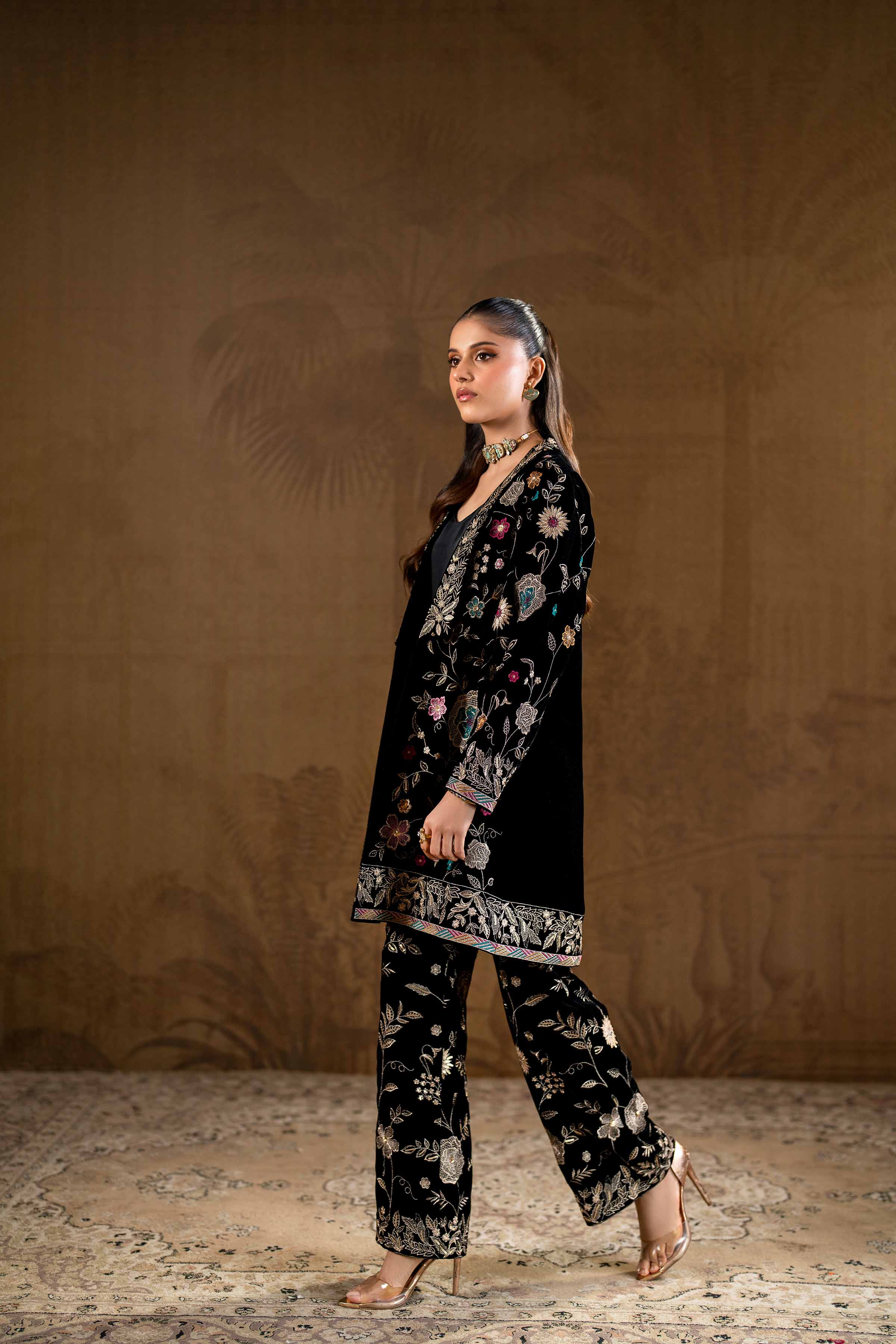 2 Piece - Embroidered Suit - KFW24-07