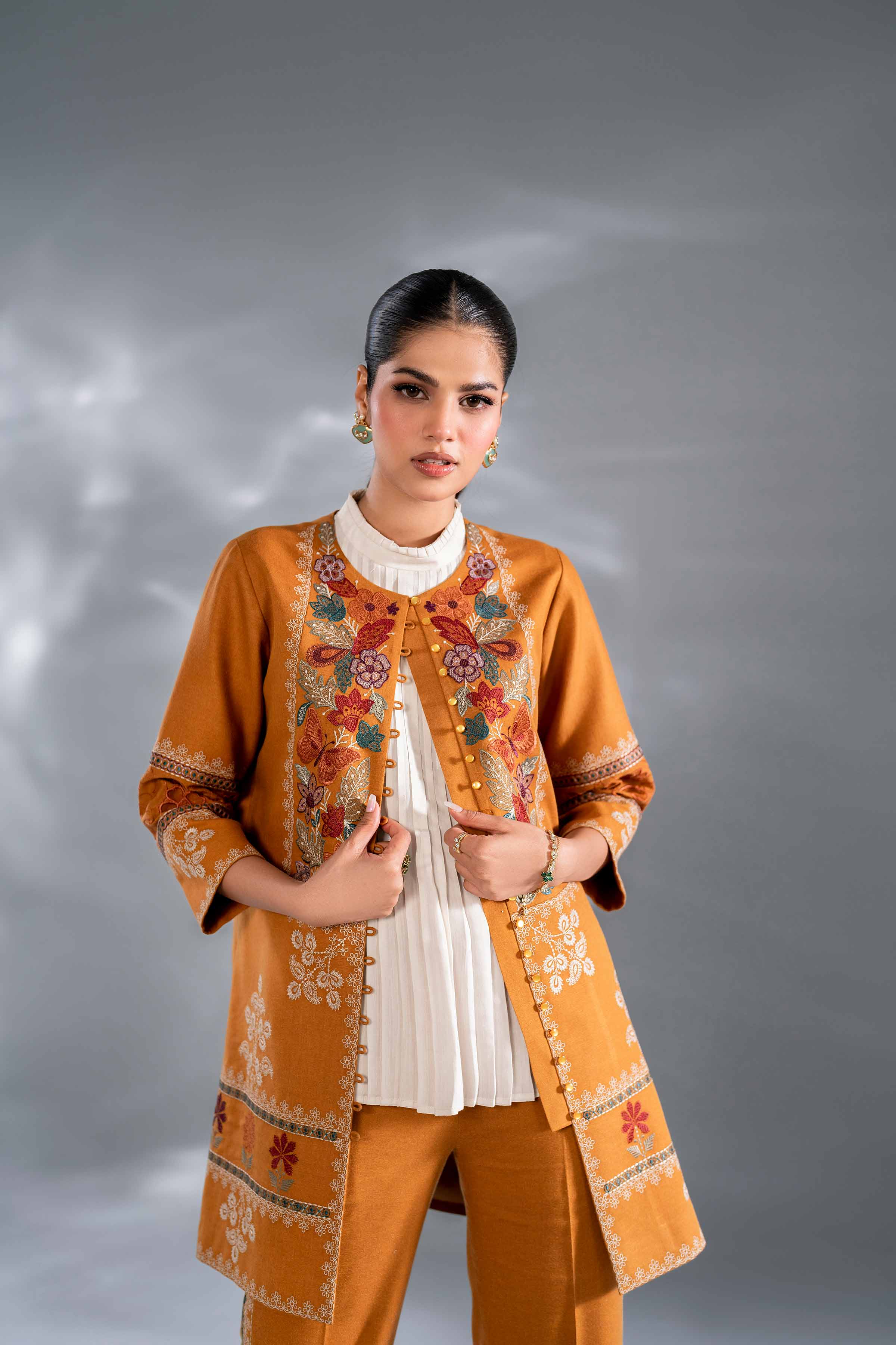 2 Piece - Embroidered Suit - KFW24-100