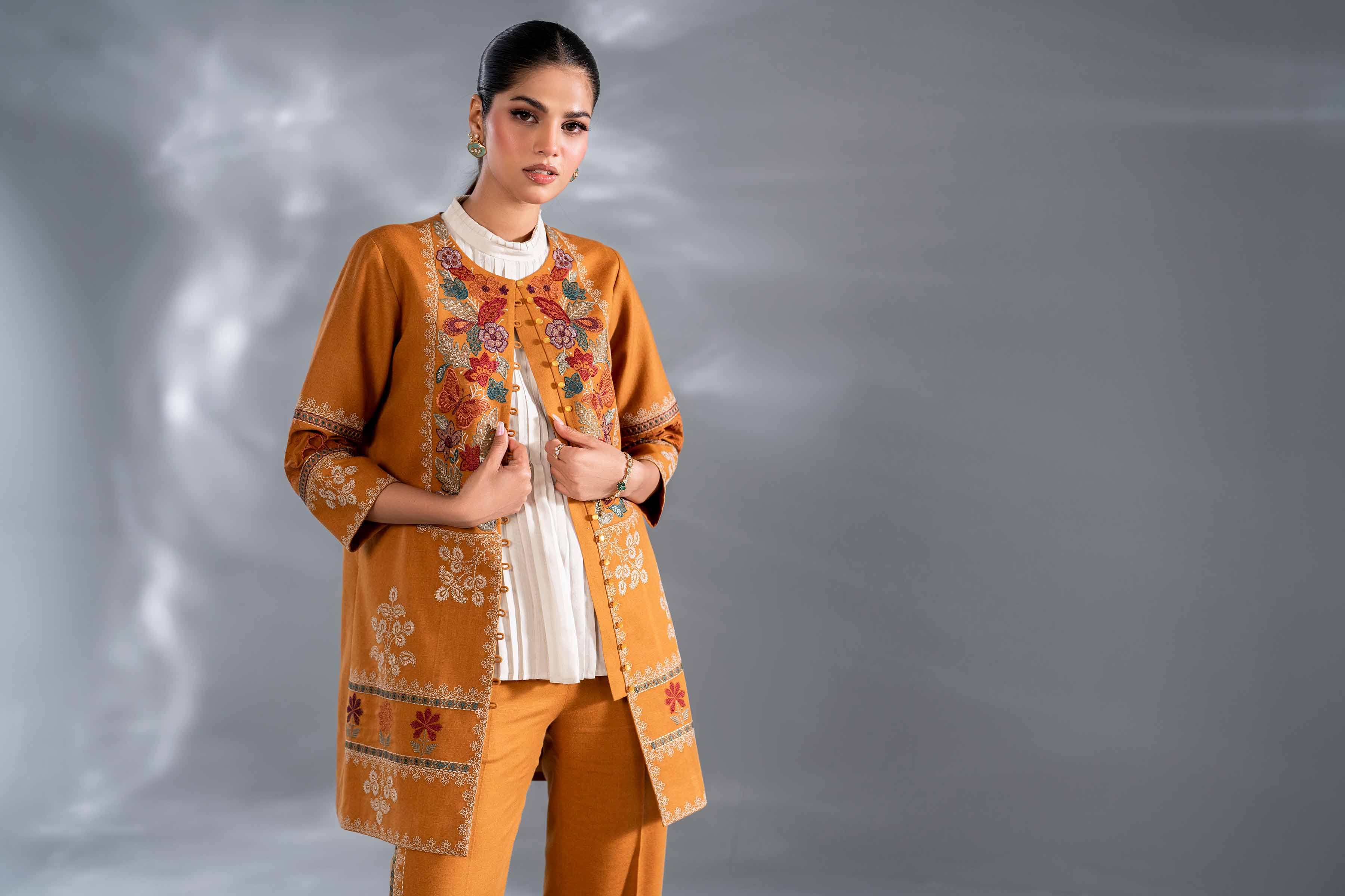2 Piece - Embroidered Suit - KFW24-100