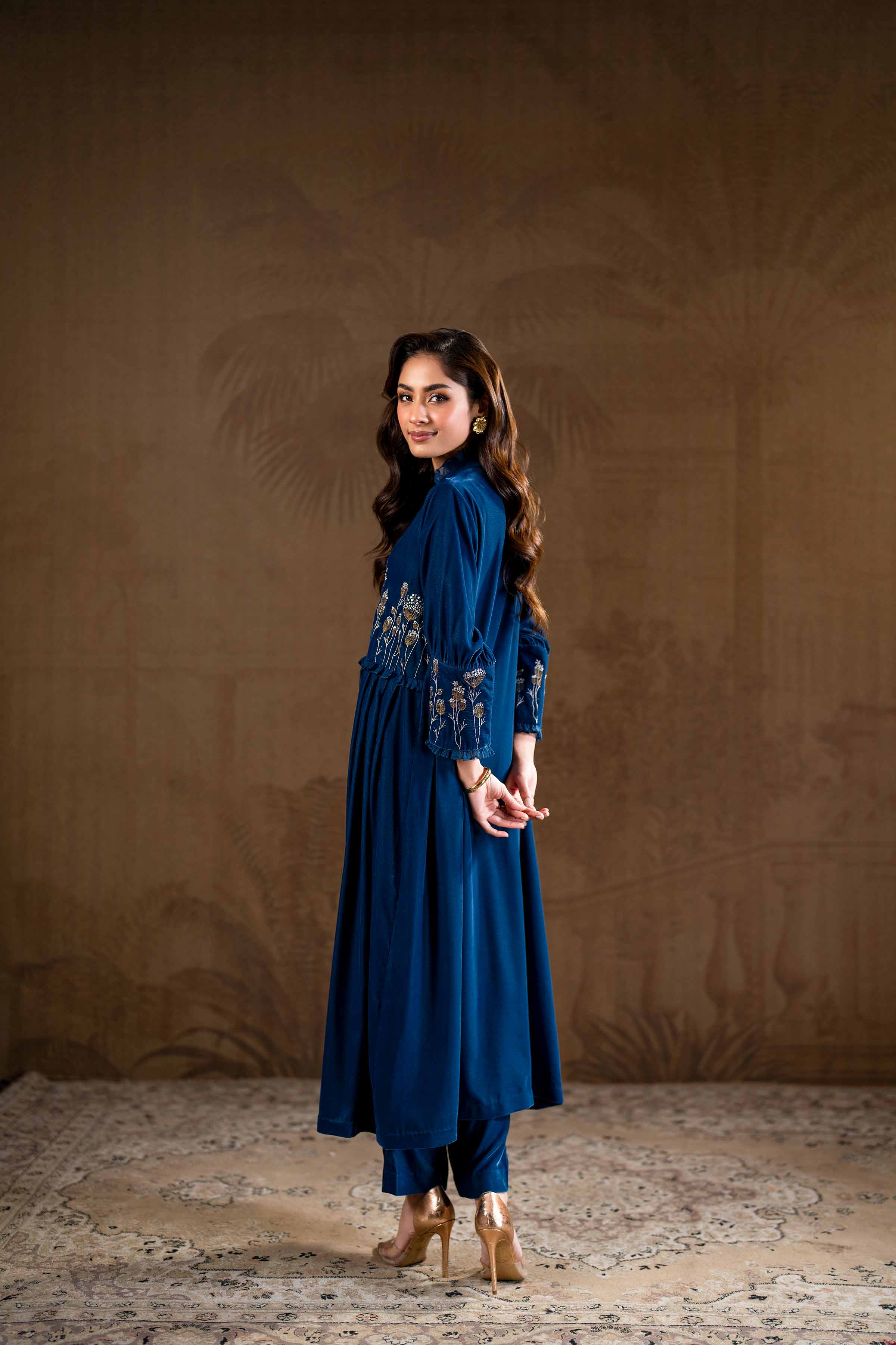 2 Piece - Embroidered Suit - KFW24-21