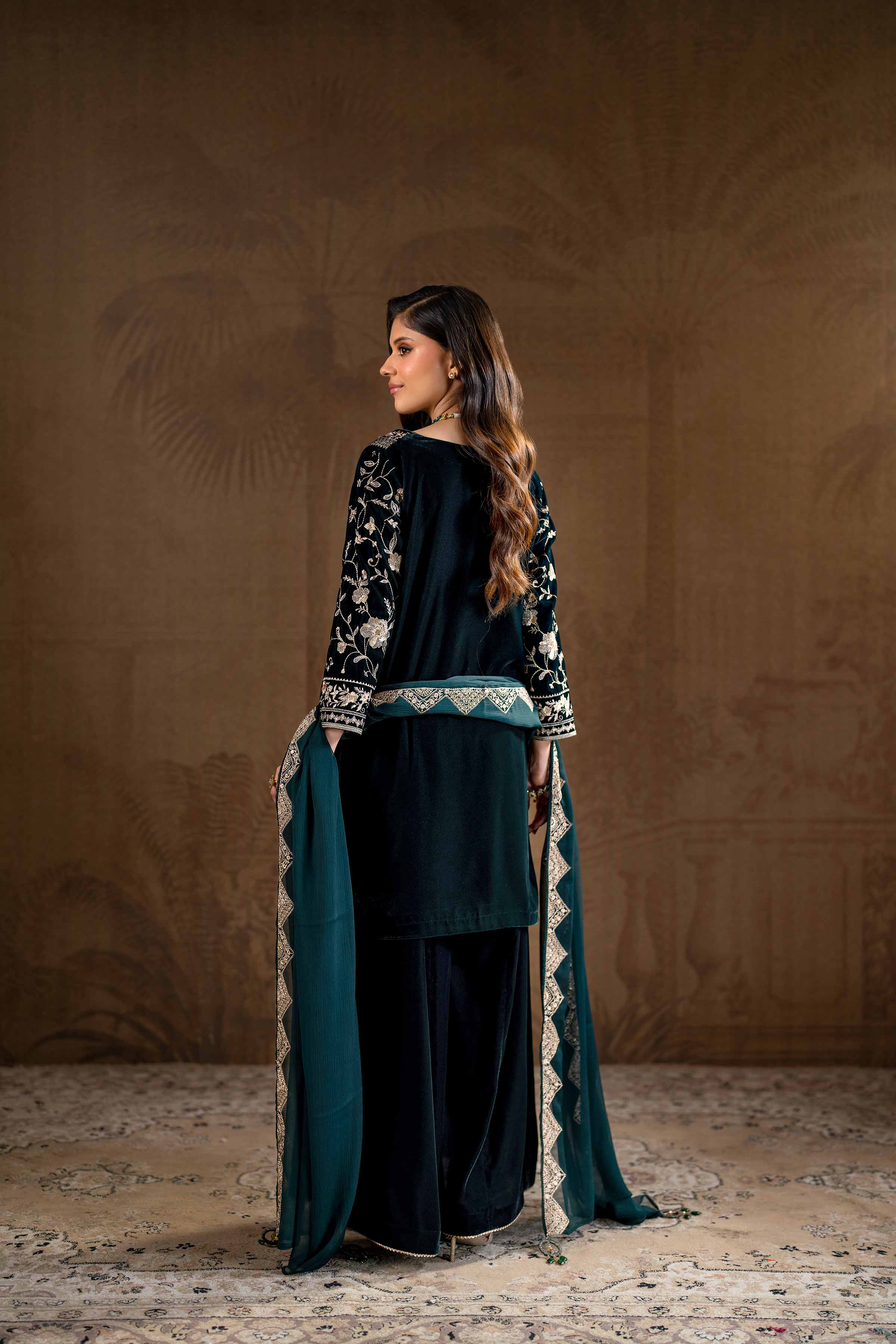 3 Piece - Embroidered Suit - KFW24-26